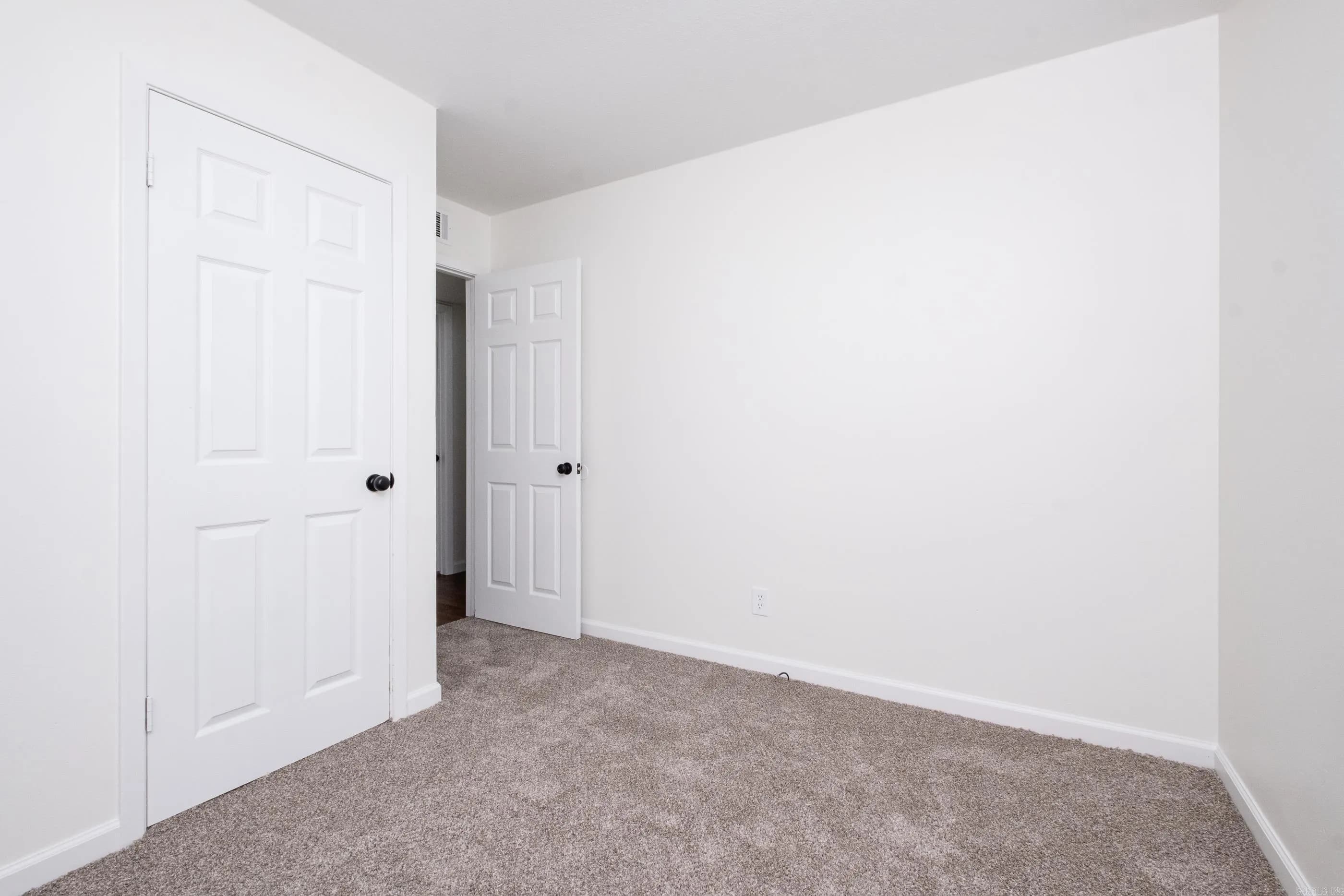 Property at 1804  Kelly - Image 24
