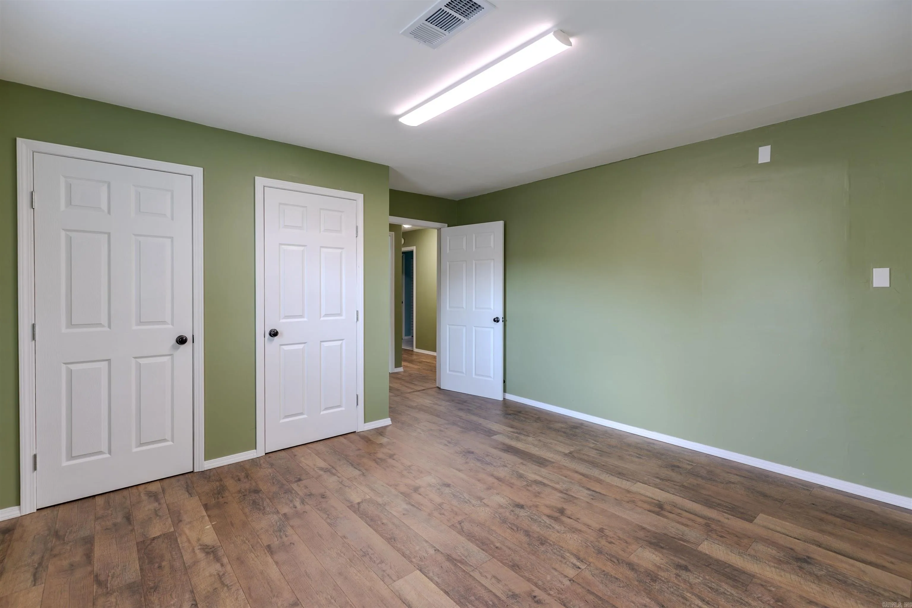 Property at 126  Hollingsworth - Image 27