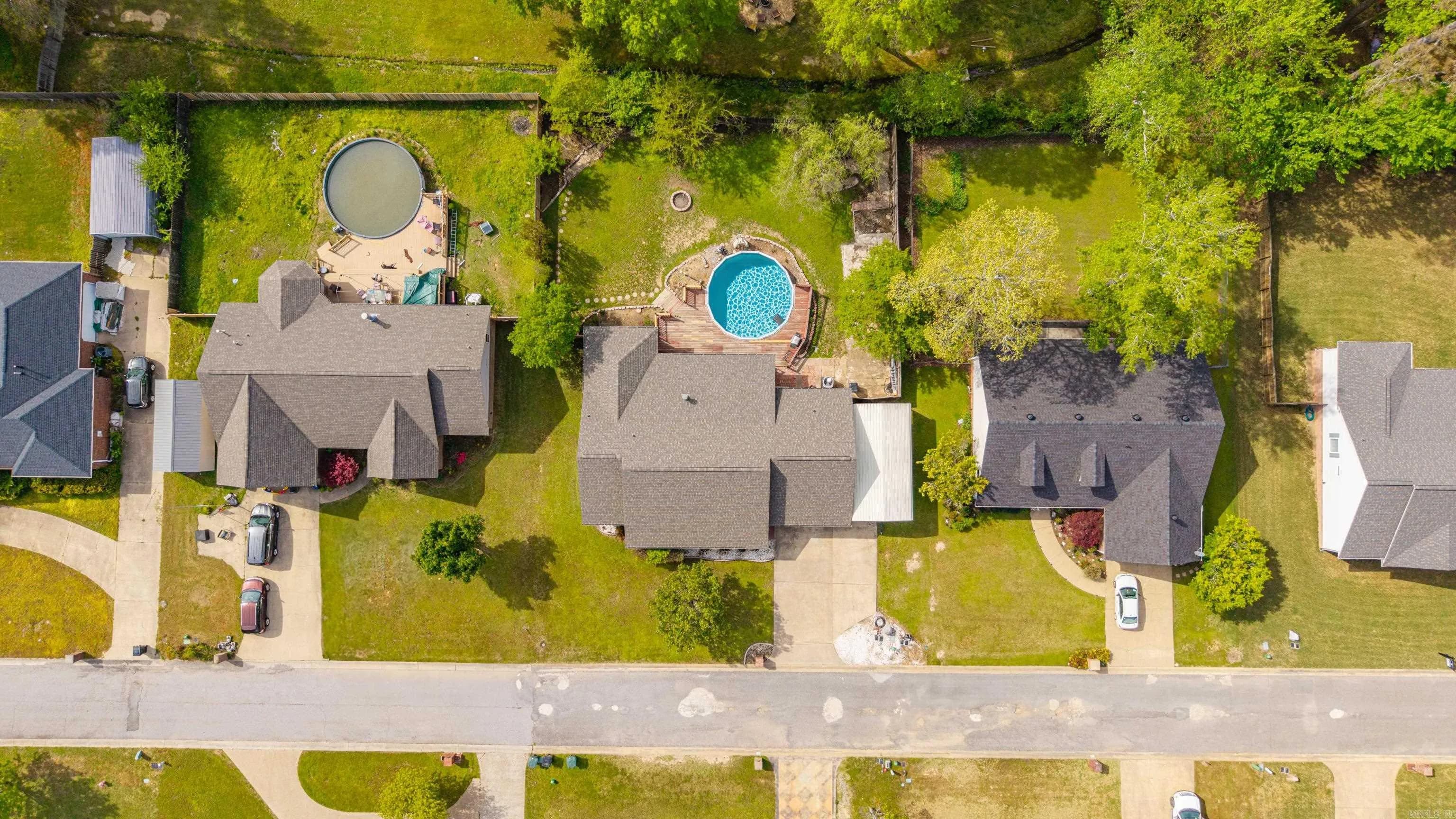 Property at 149  White eagle - Image 30