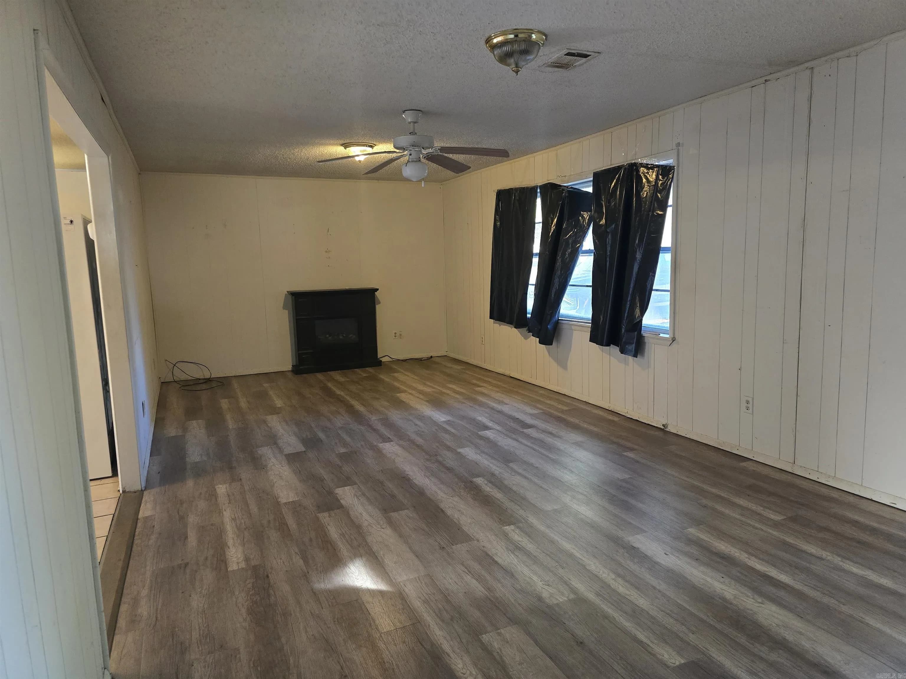 Property at 473  Newborn st - Image 8