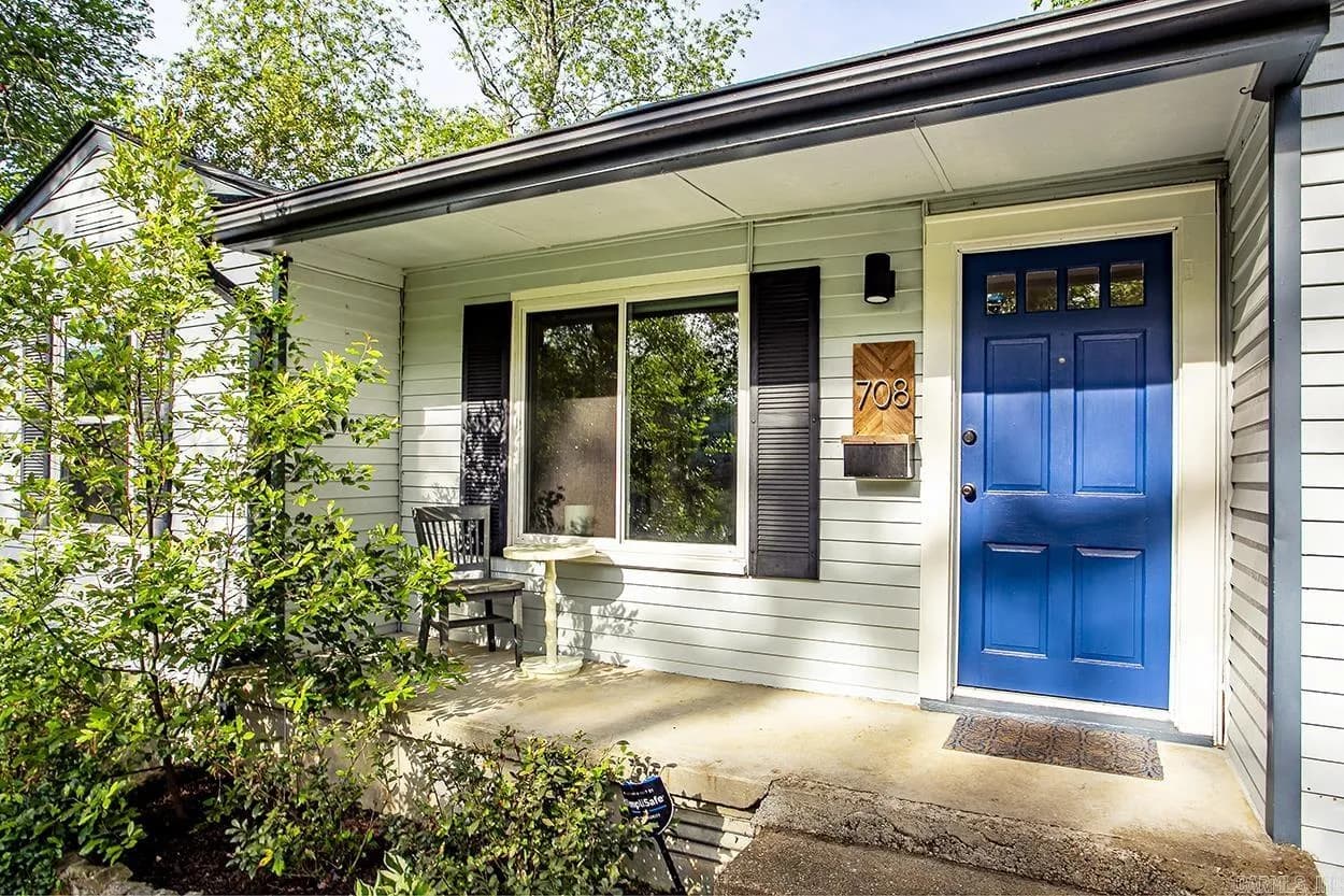 Property at 708 N Pierce - Image 2