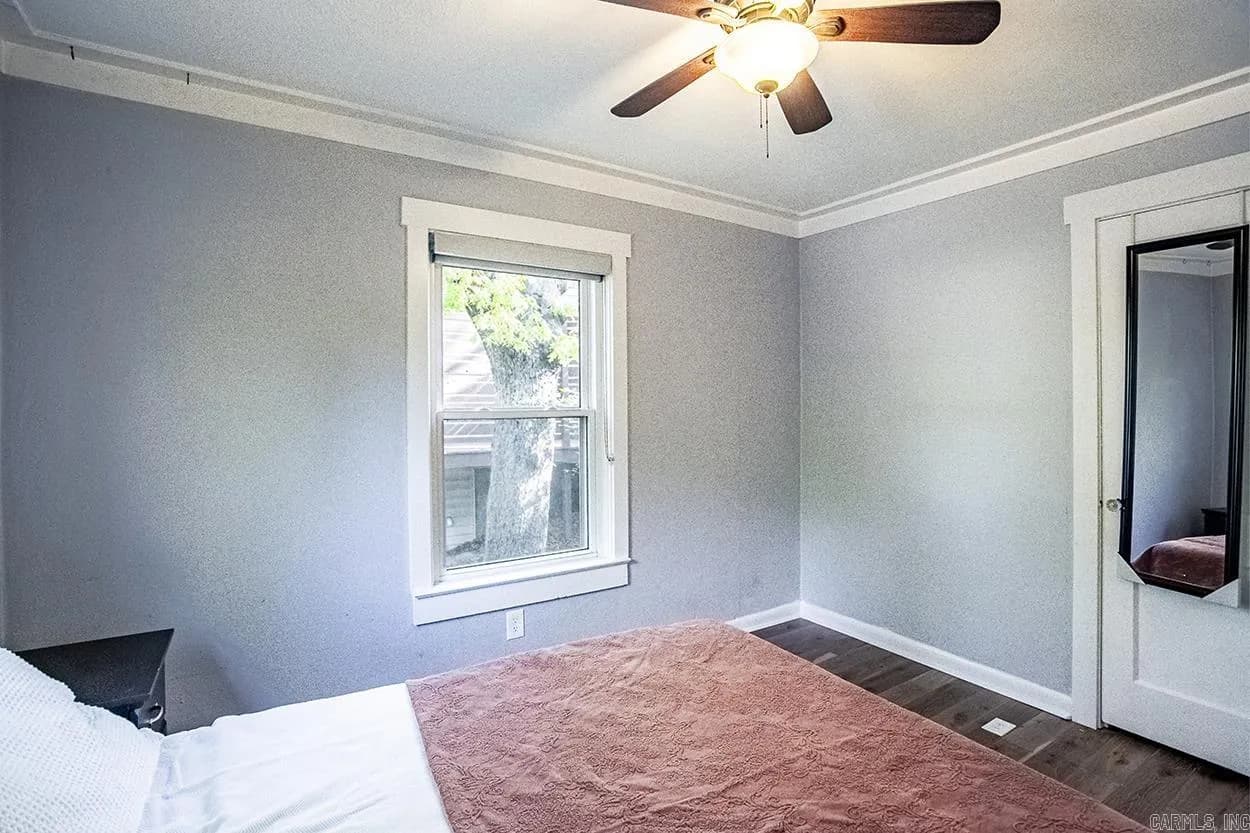 Property at 708 N Pierce - Image 26