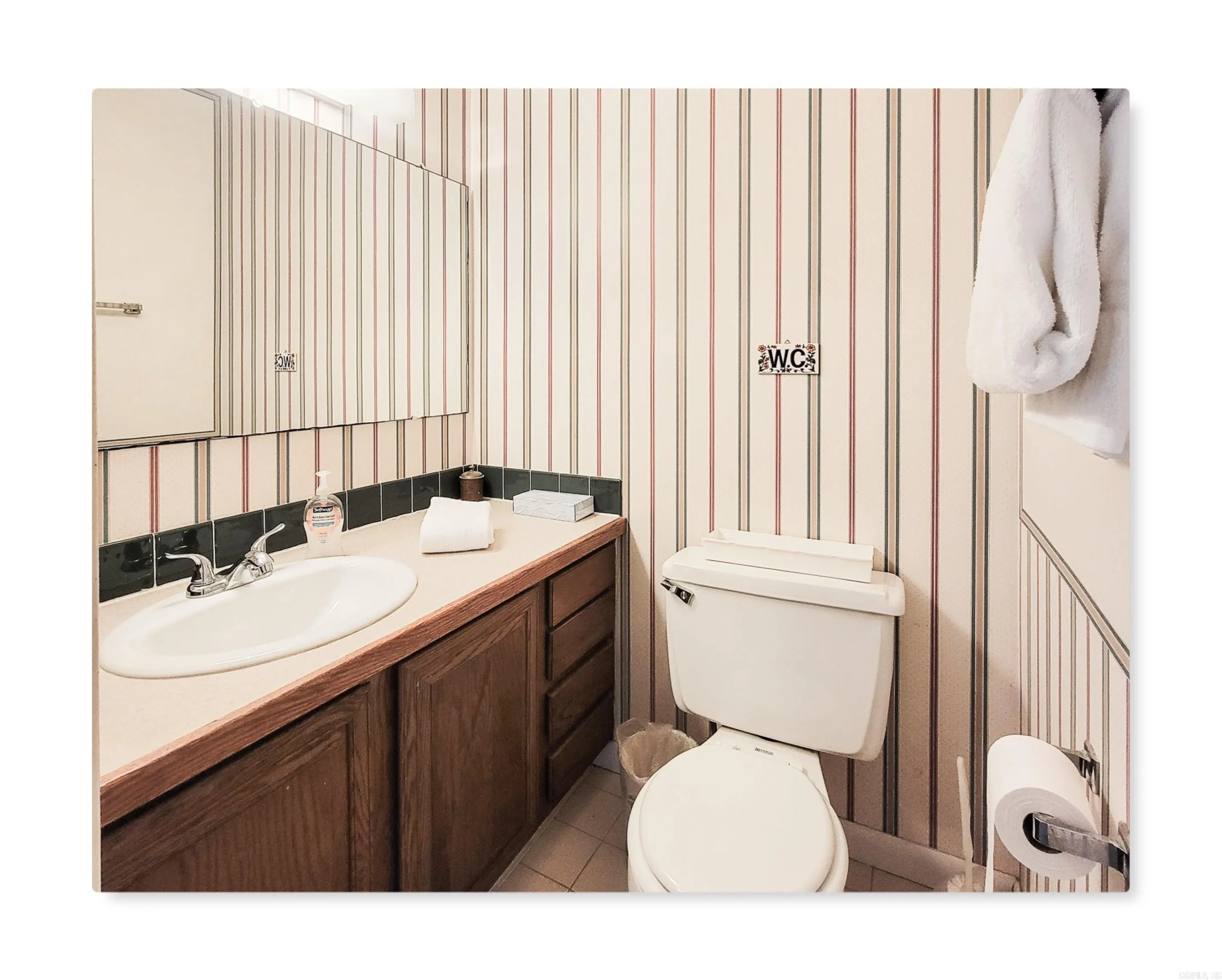 Property at 90  Santistaban - Image 23
