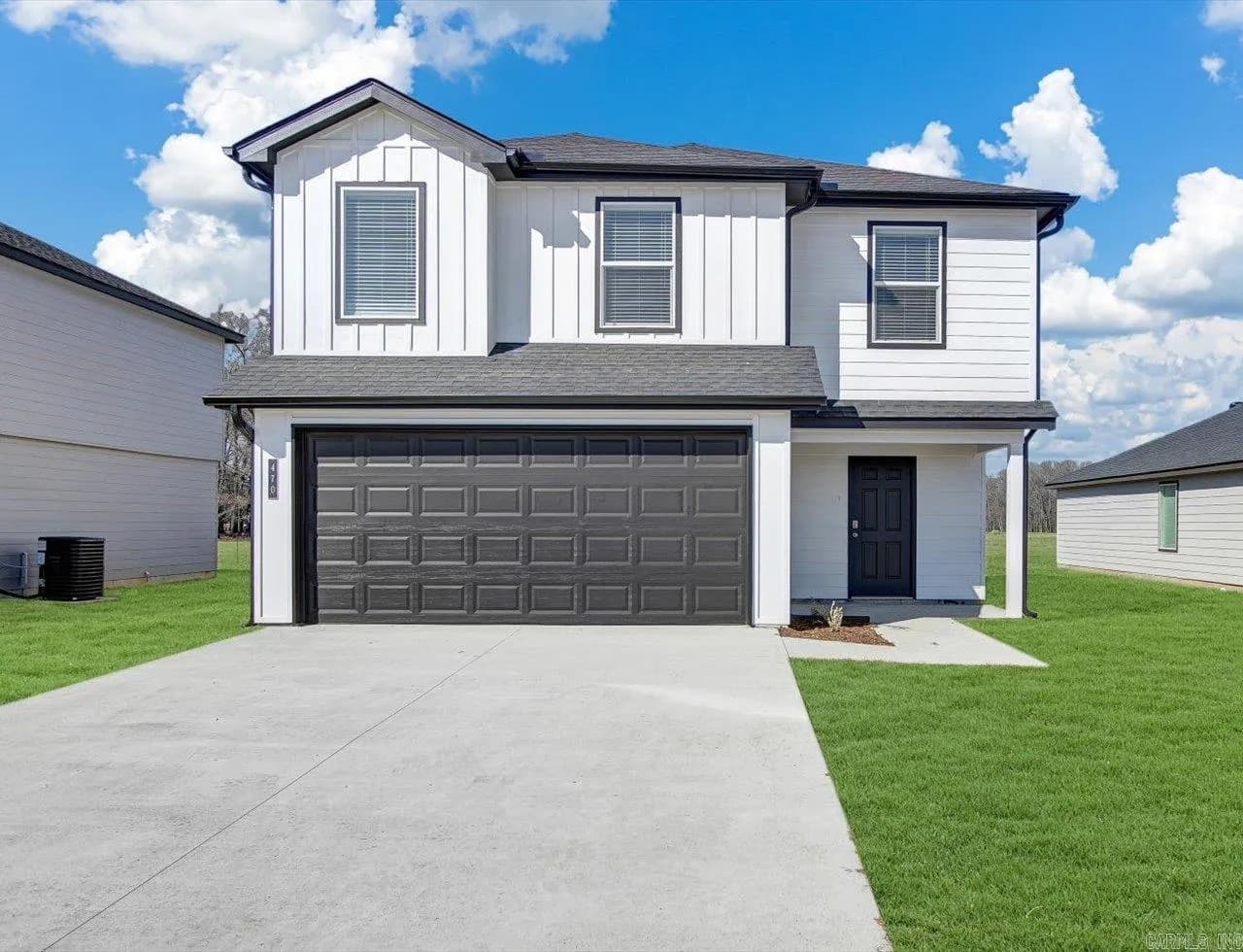 Property at 310  Moonlight graham - Image 1