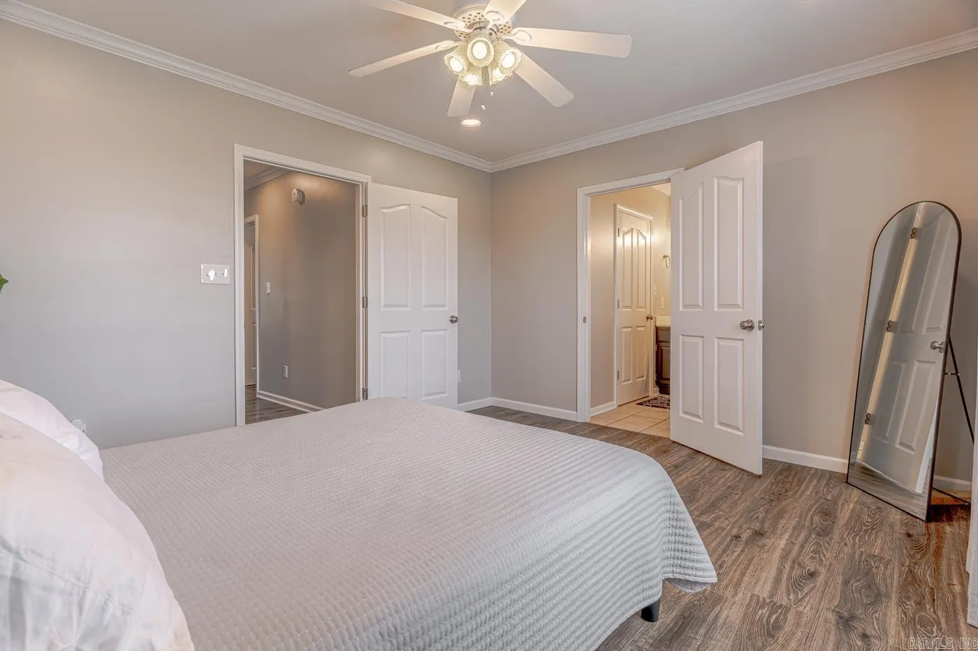 Property at 5508  Cordova - Image 18