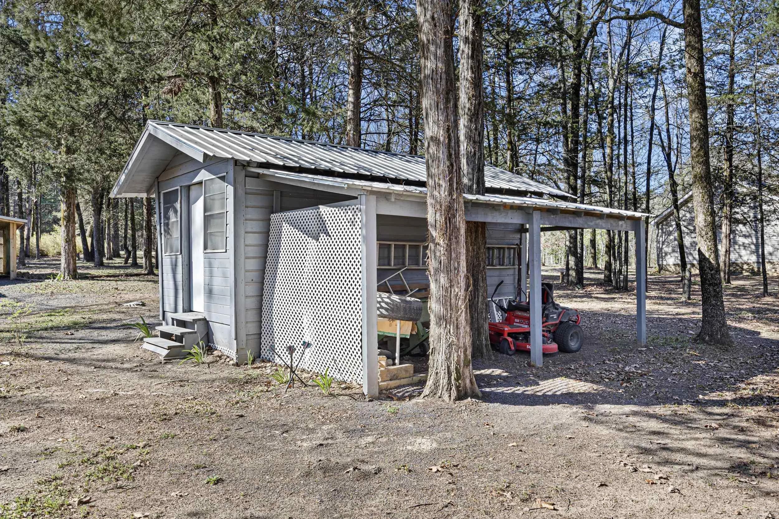 Property at 31  Huett - Image 50