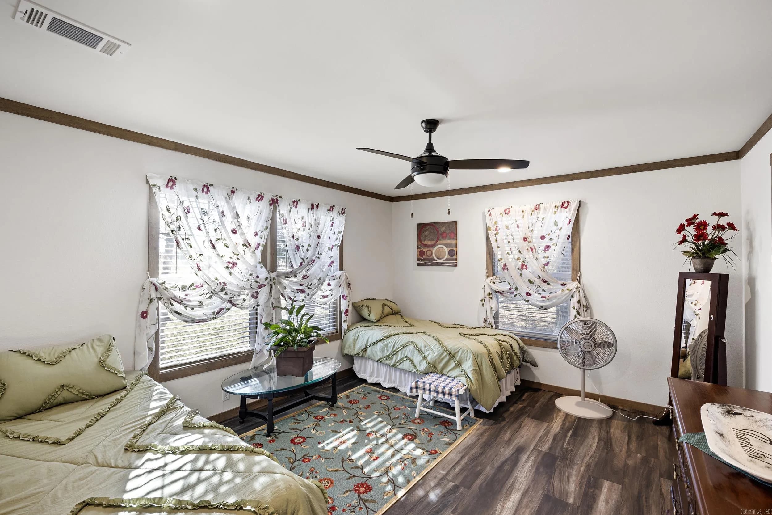 Property at 31  Huett - Image 2