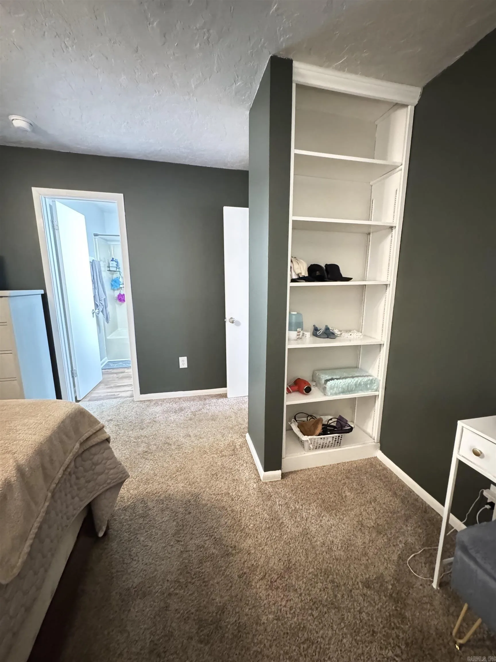 Property at 9  Pepper tree - Image 13