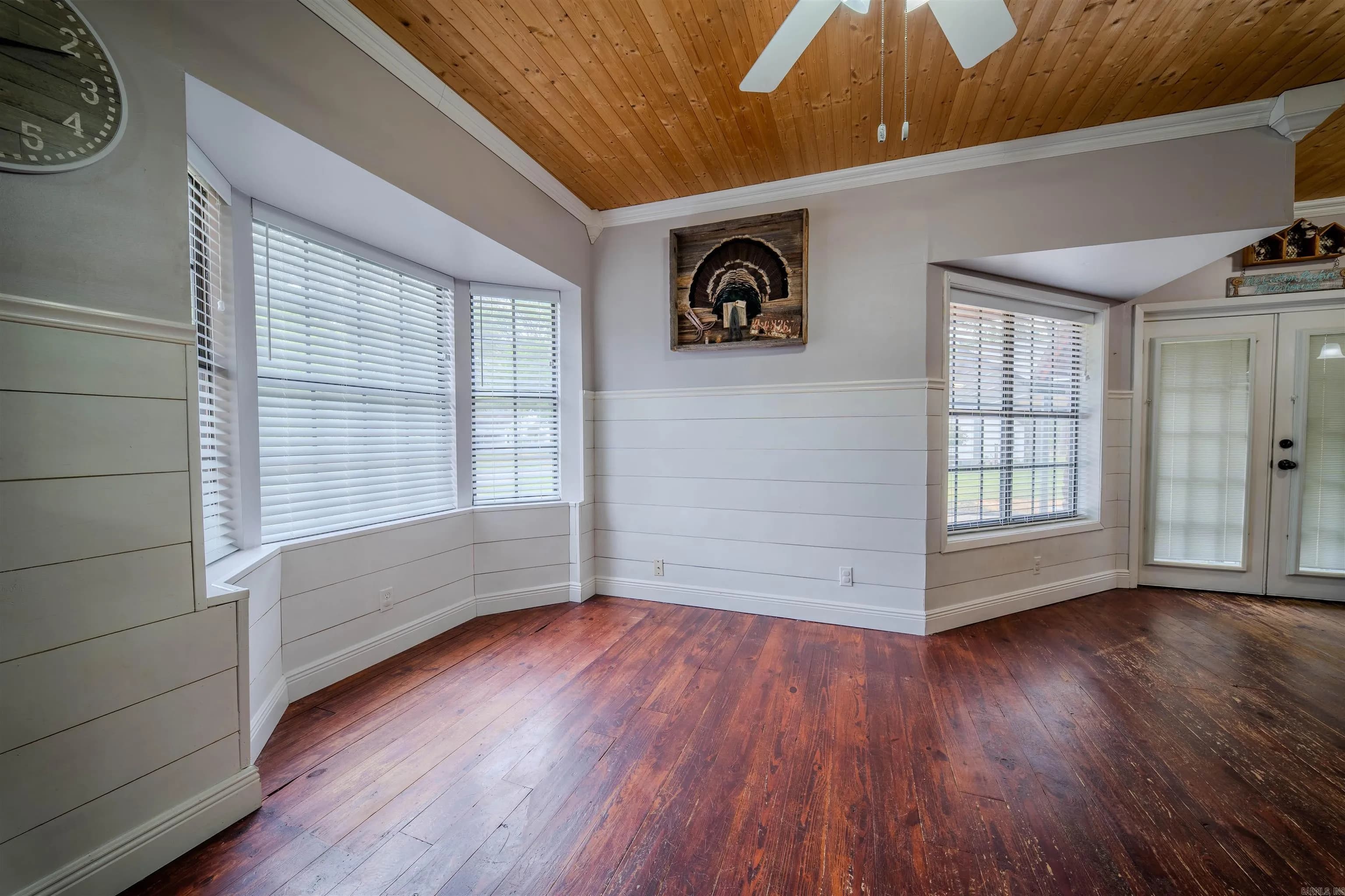 Property at 763  Cardinal - Image 5