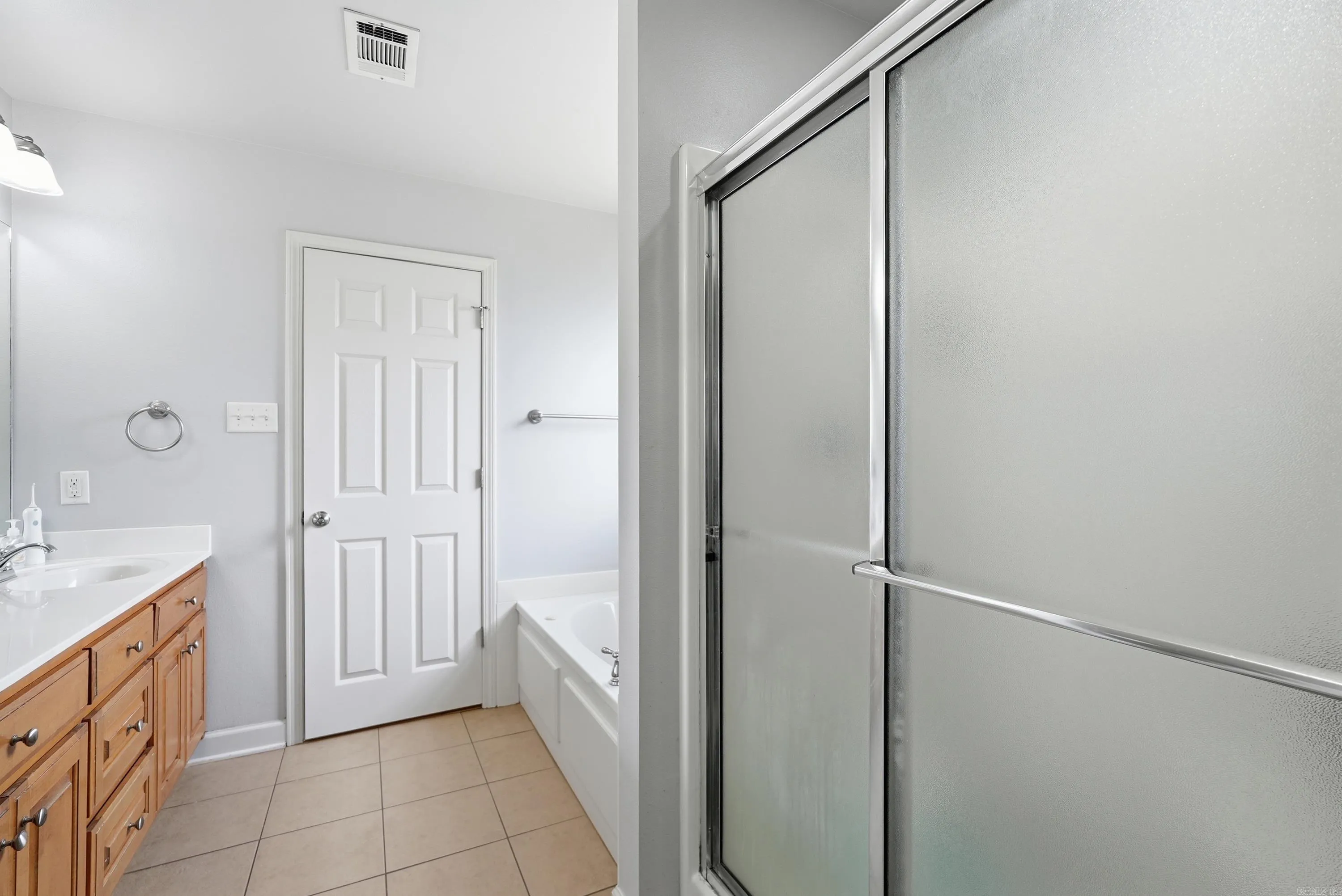 Property at 312  Sandlewood - Image 20