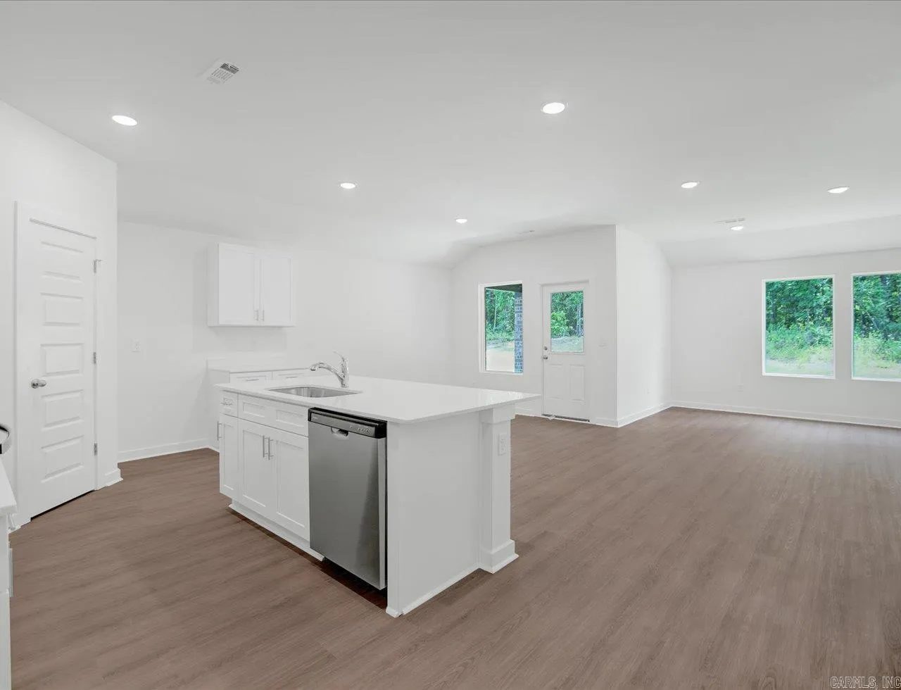 Property at 44  Wolfsbridge - Image 5