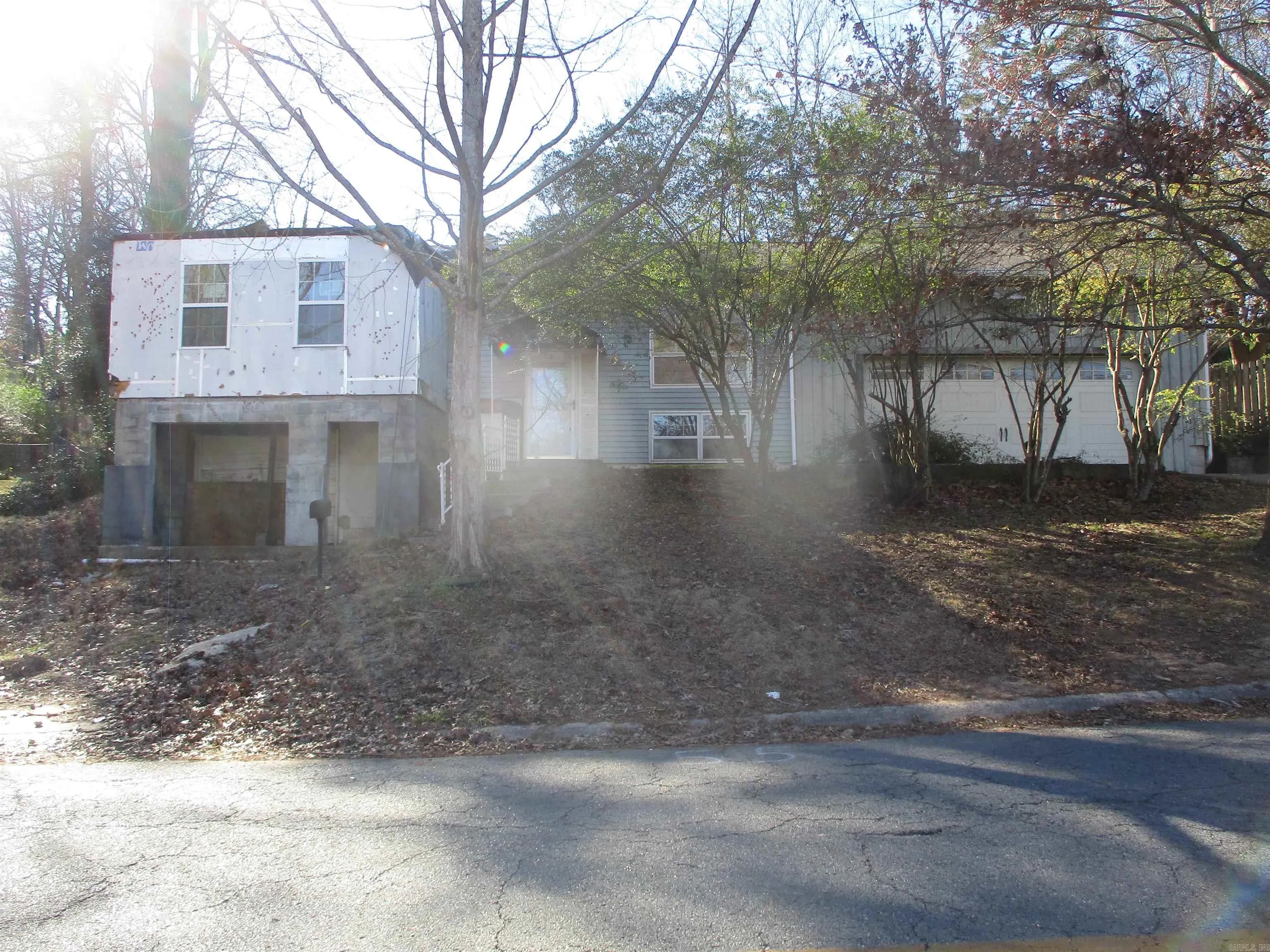 Property at 57  White oak - Image 1