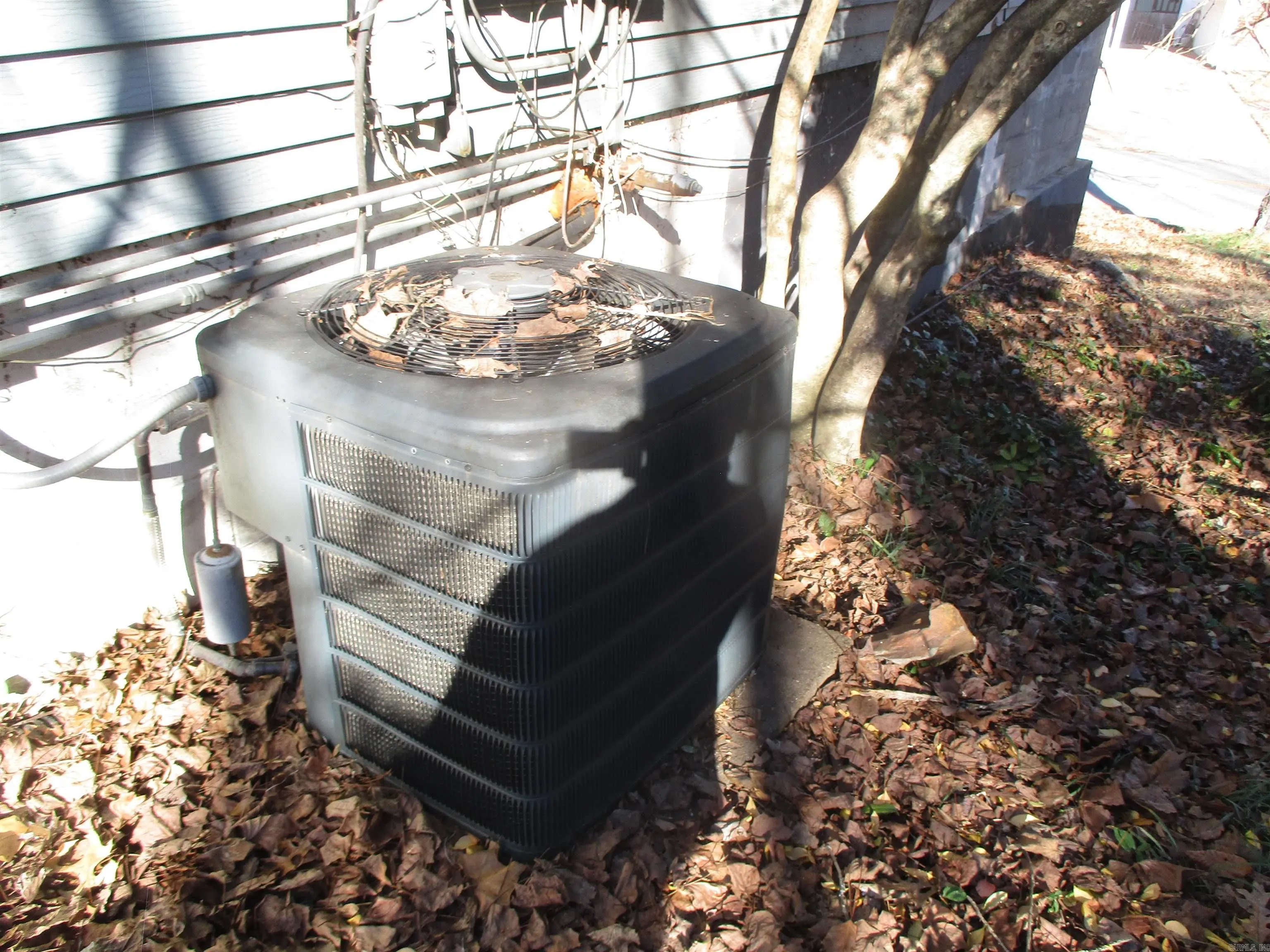 Property at 57  White oak - Image 5