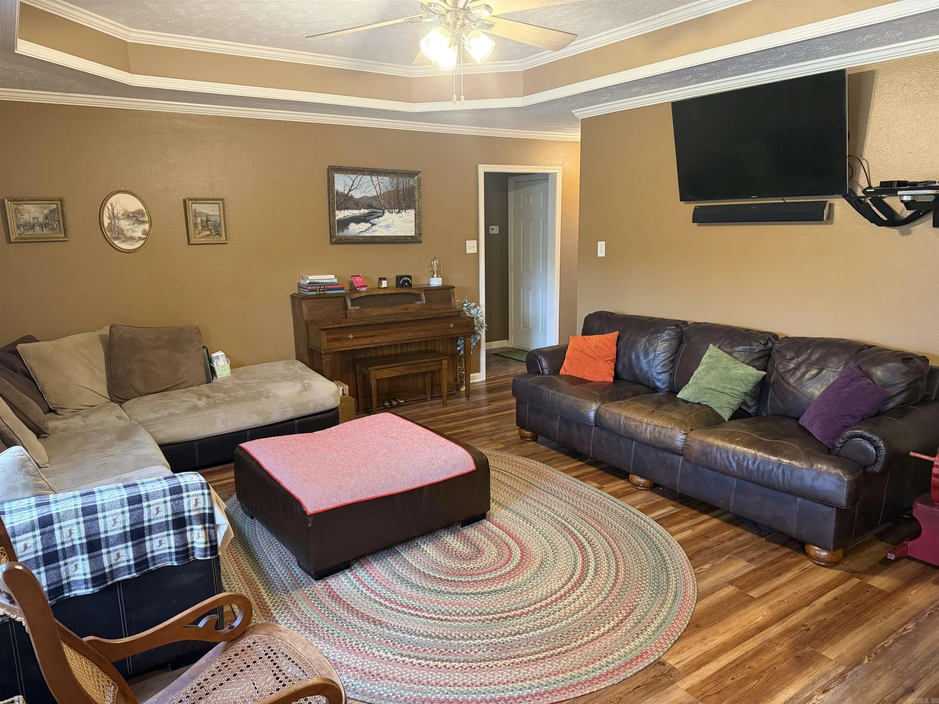 Property at 23  Sioux dr - Image 10