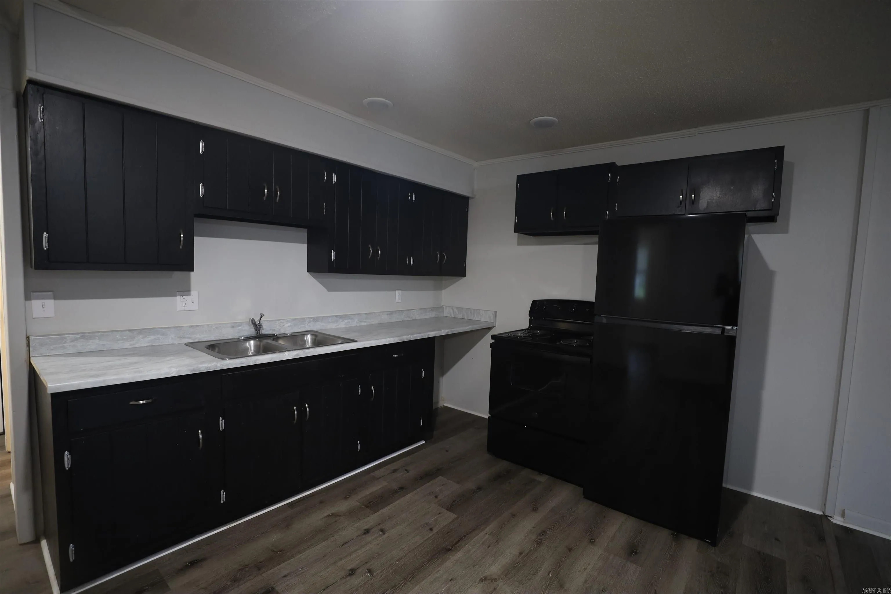 Property at 717/721  Ellis - Image 17