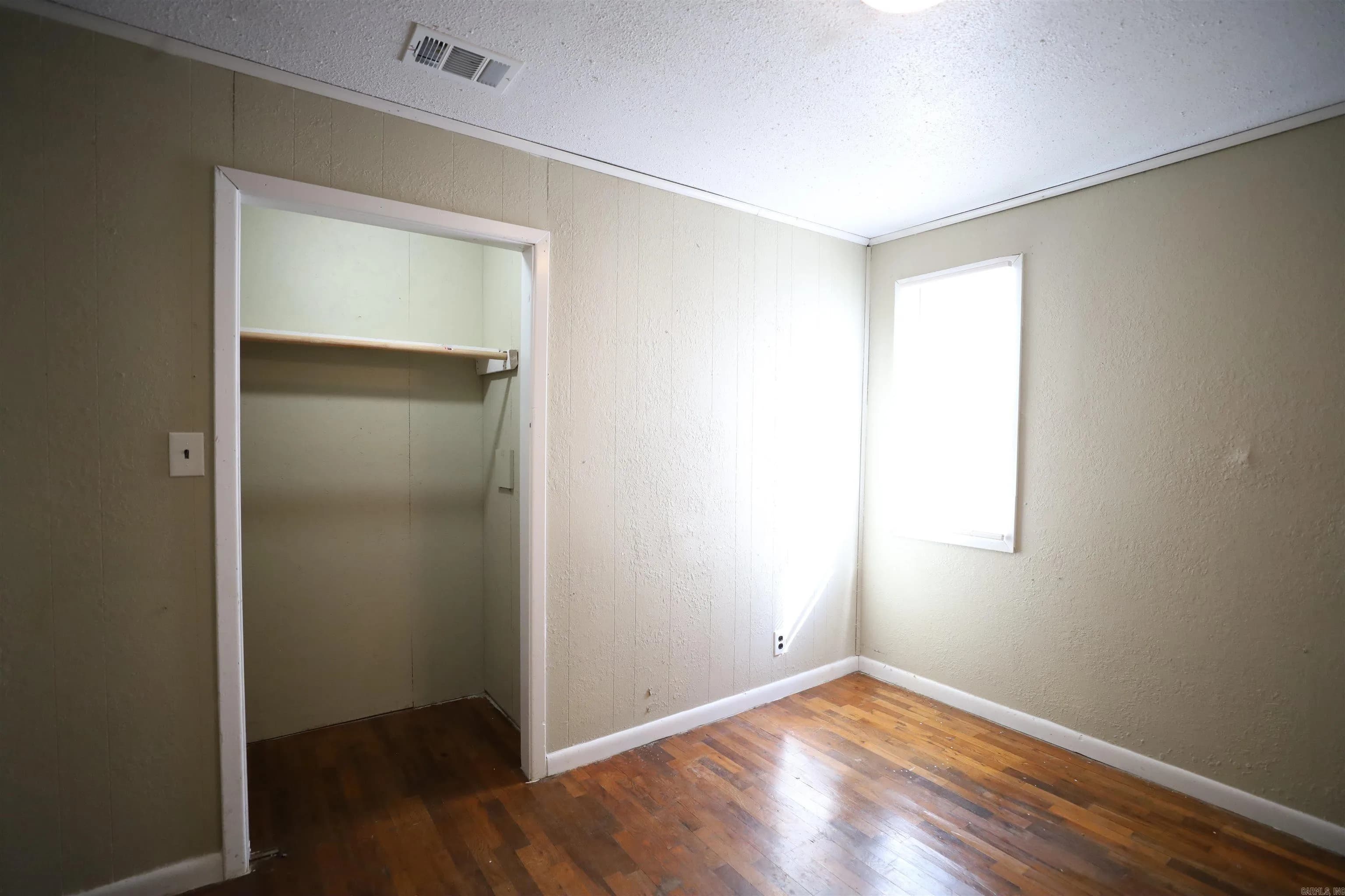 Property at 717/721  Ellis - Image 8