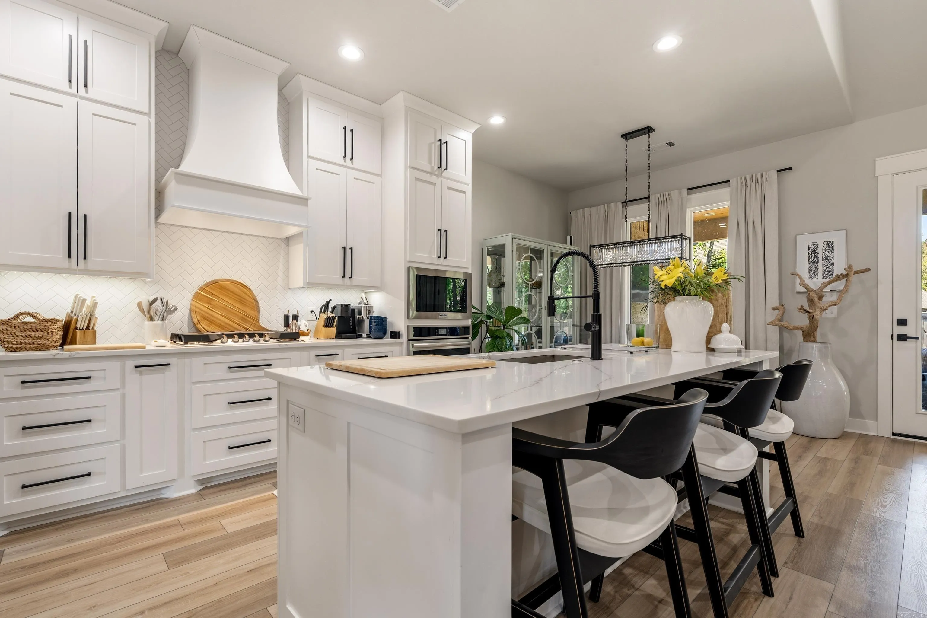 Property at 199  Arlington park - Image 17