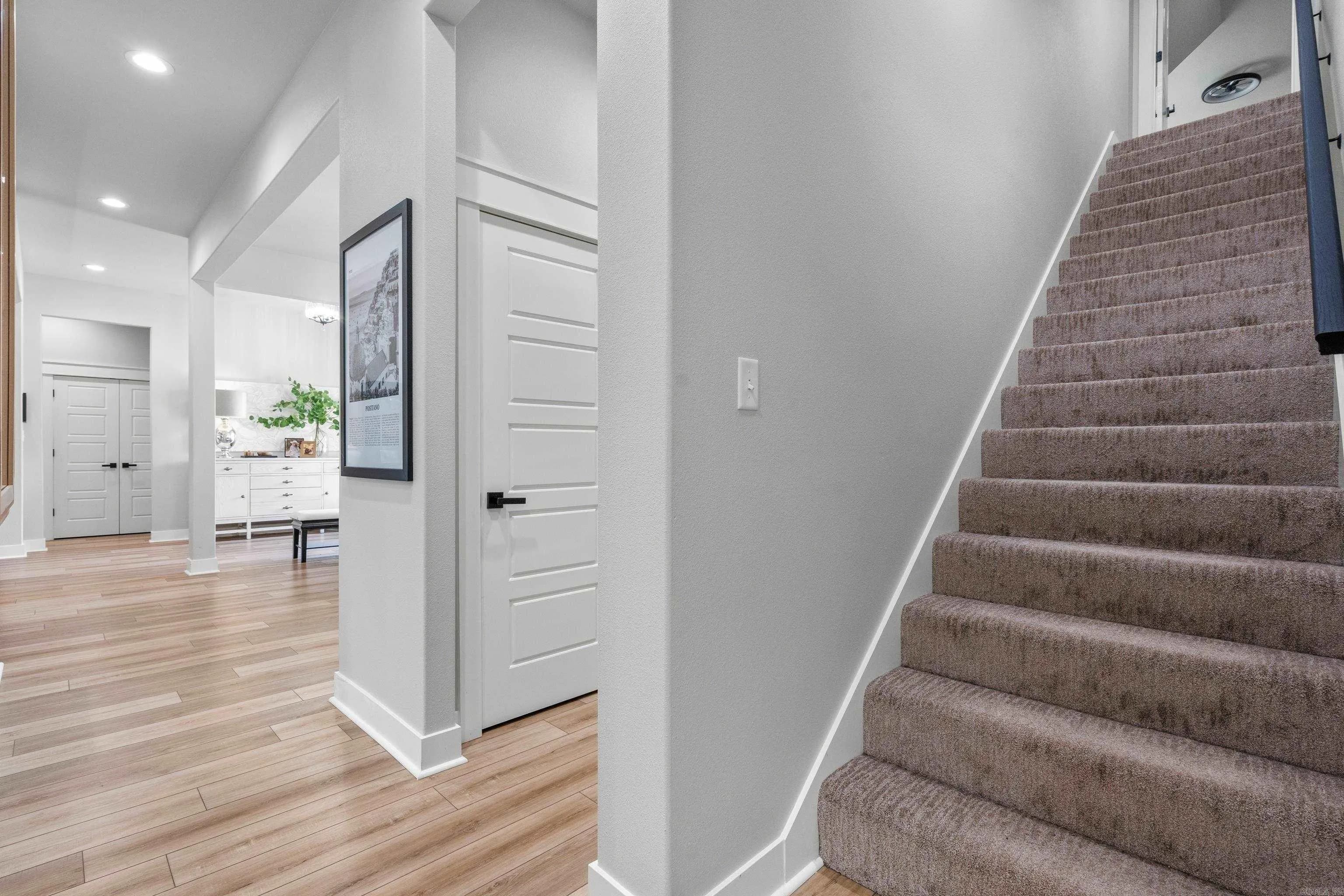 Property at 199  Arlington park - Image 36