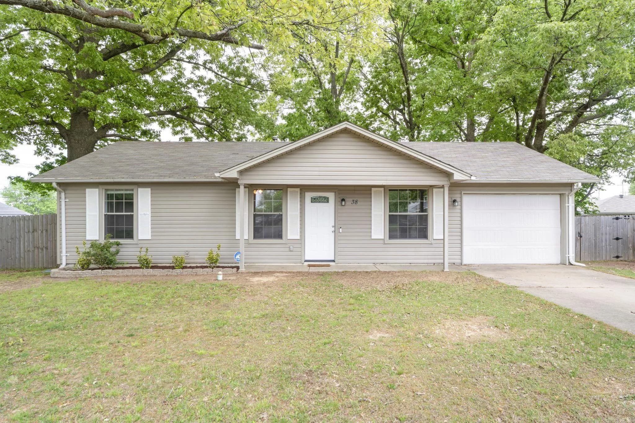 Property at 38  Park - Image 1