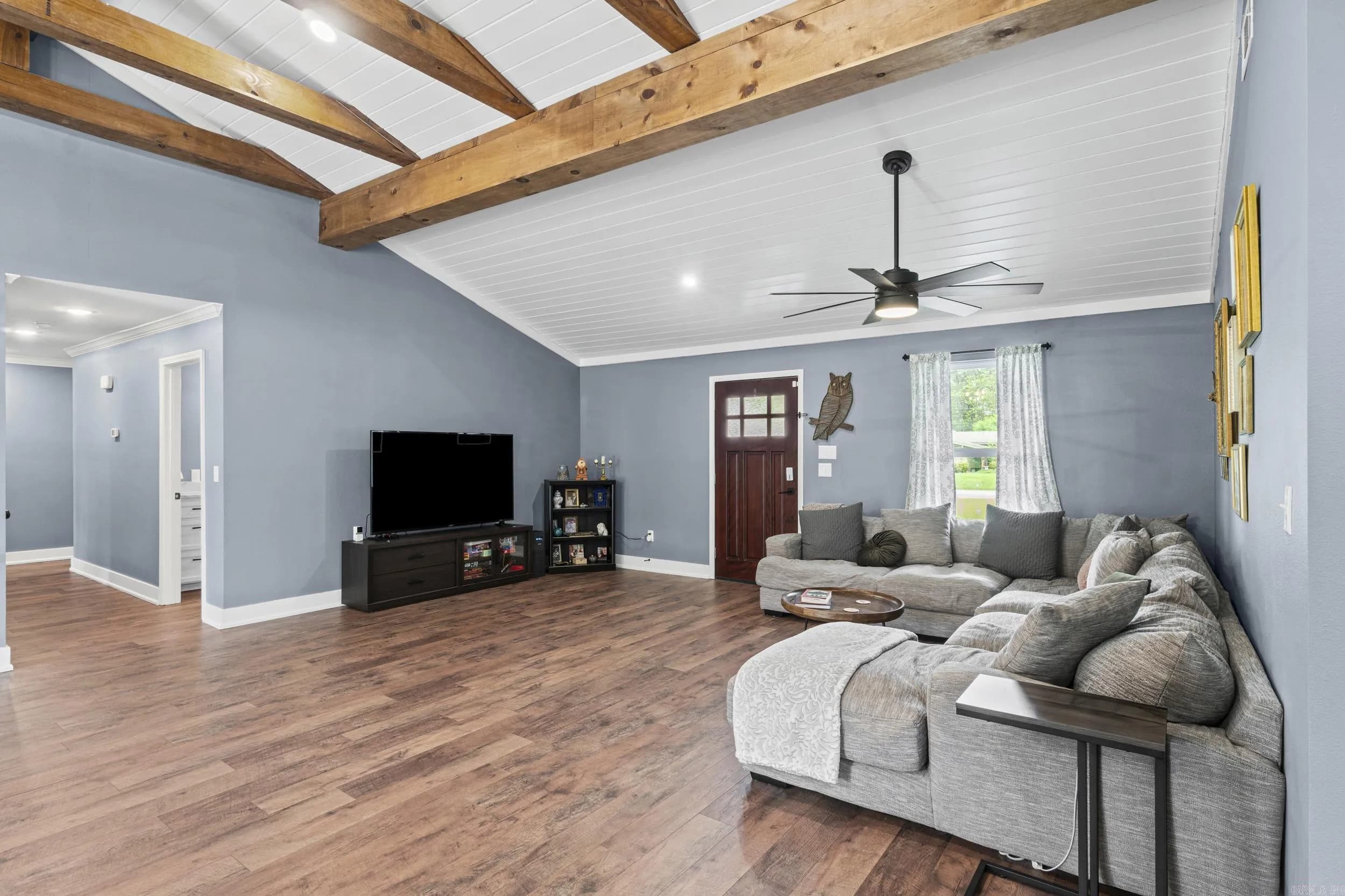 Property at 119  Bristle cone - Image 5