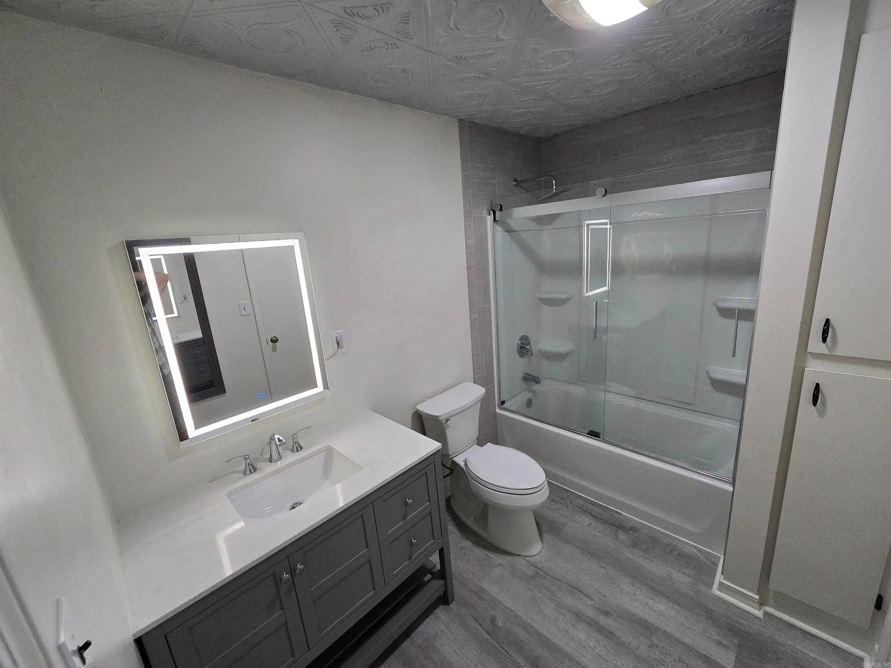 Property at 1720  Greers ferry - Image 20