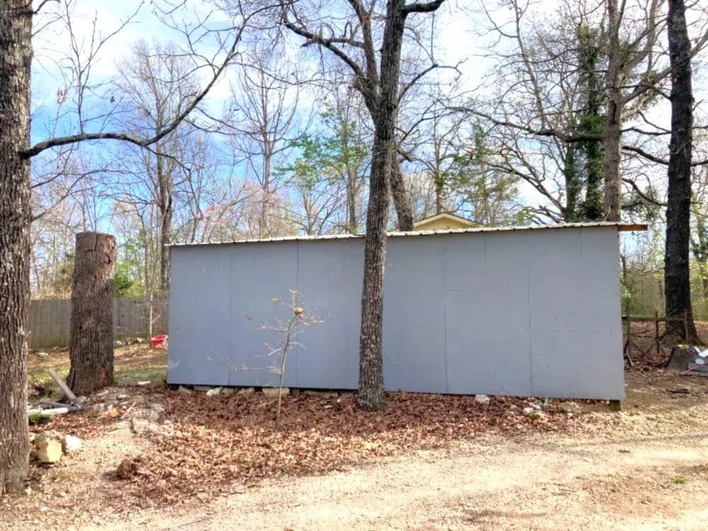 Property at 232  Cherokee - Image 17