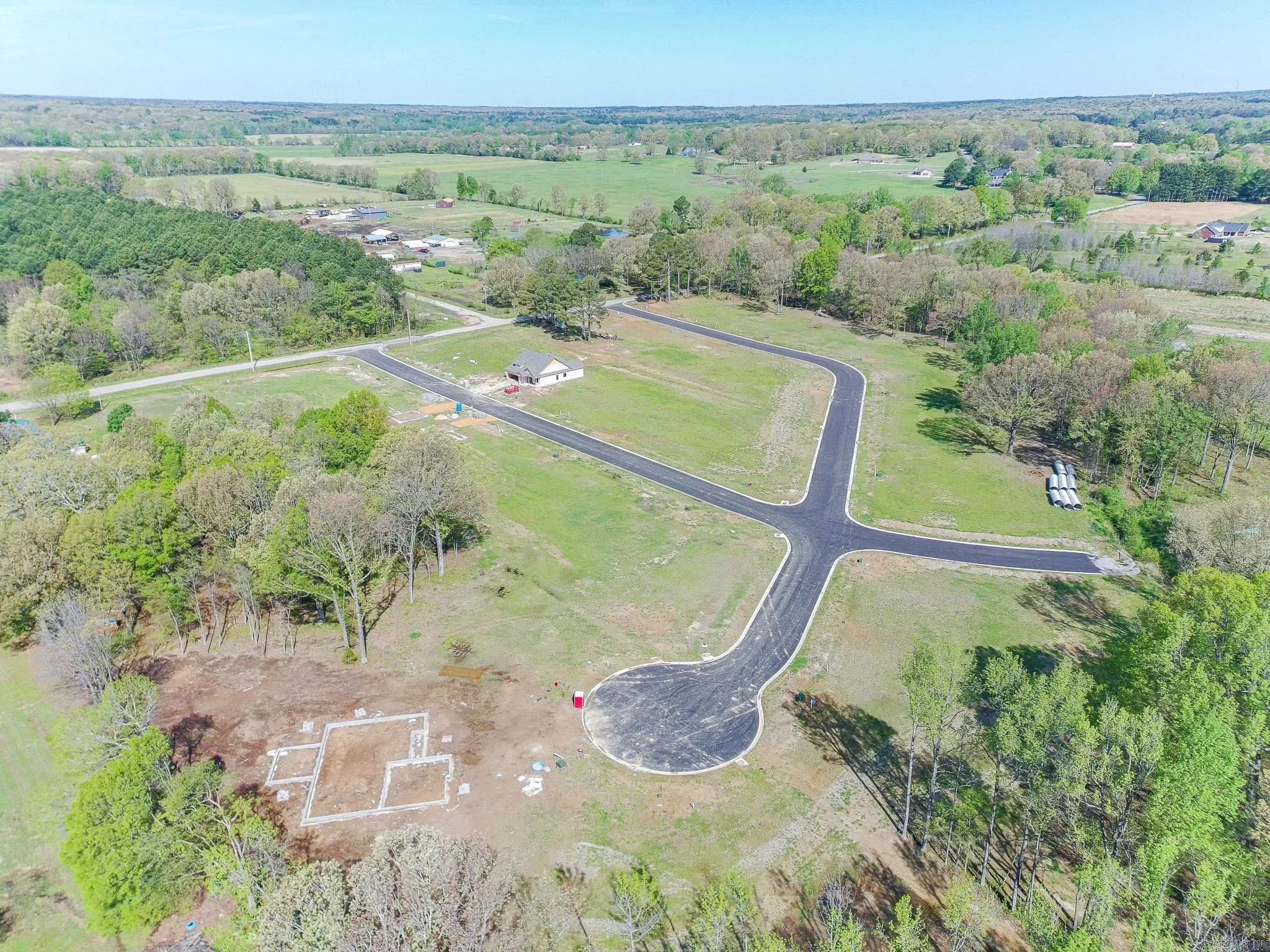 Property at 109  Horseshoe creek - Image 9