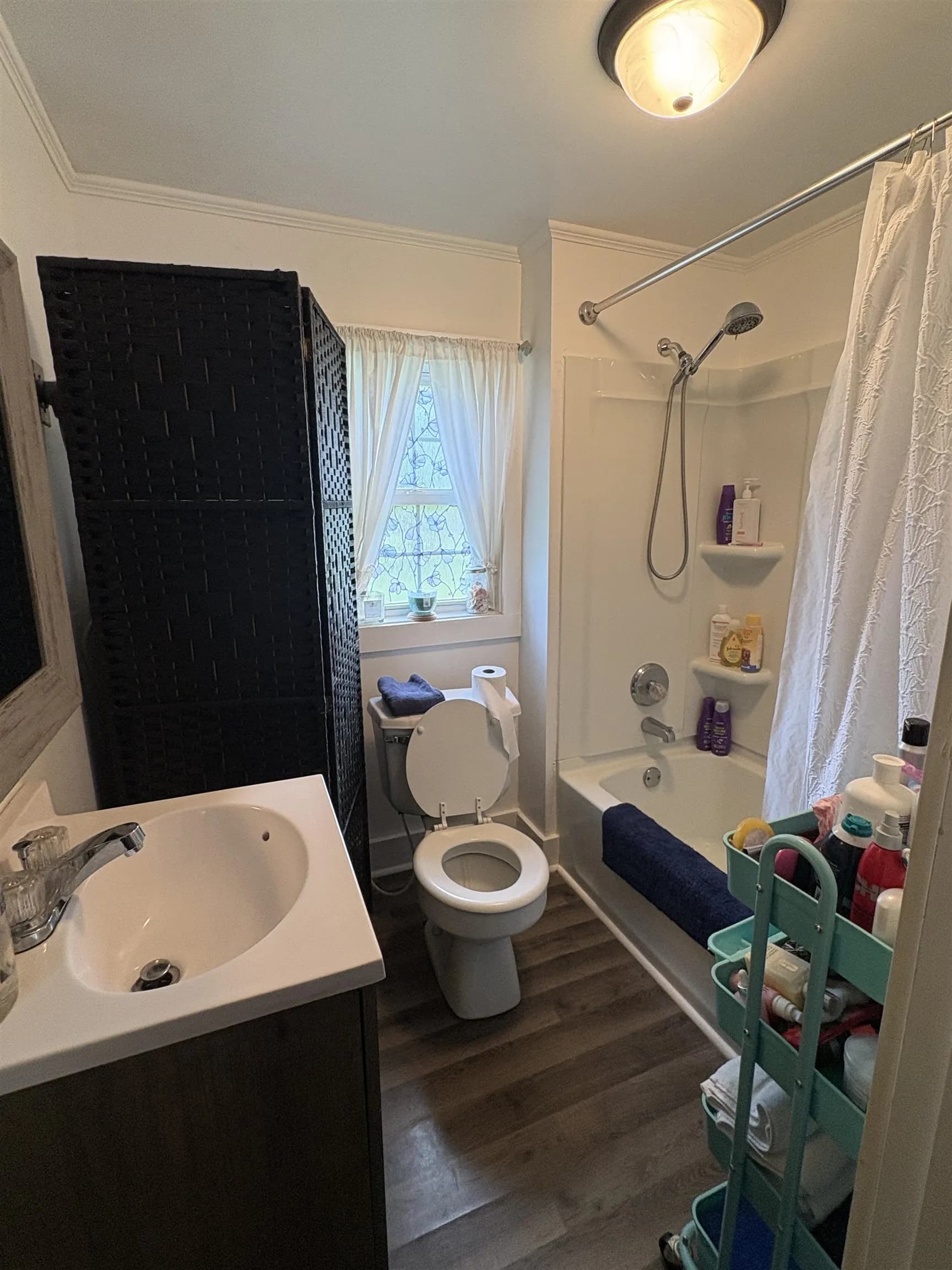 Property at 631 E E castleberry street - Image 16