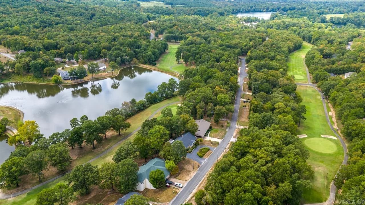 Property at 327  Arlington - Image 14