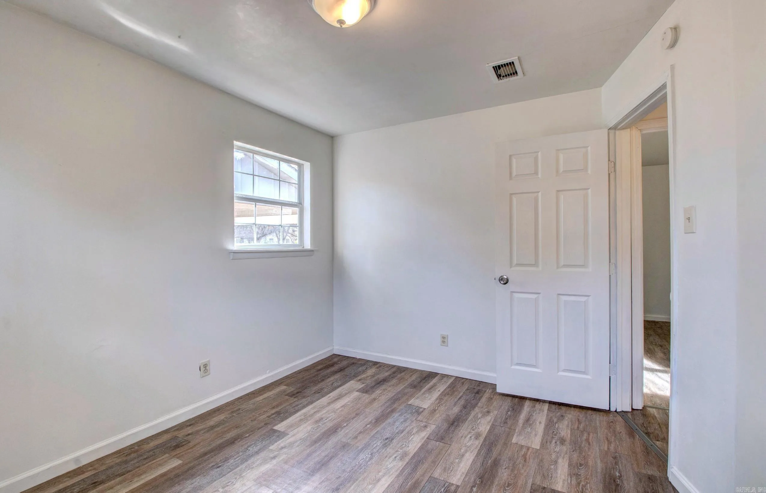 Property at 7100  Redwood - Image 31