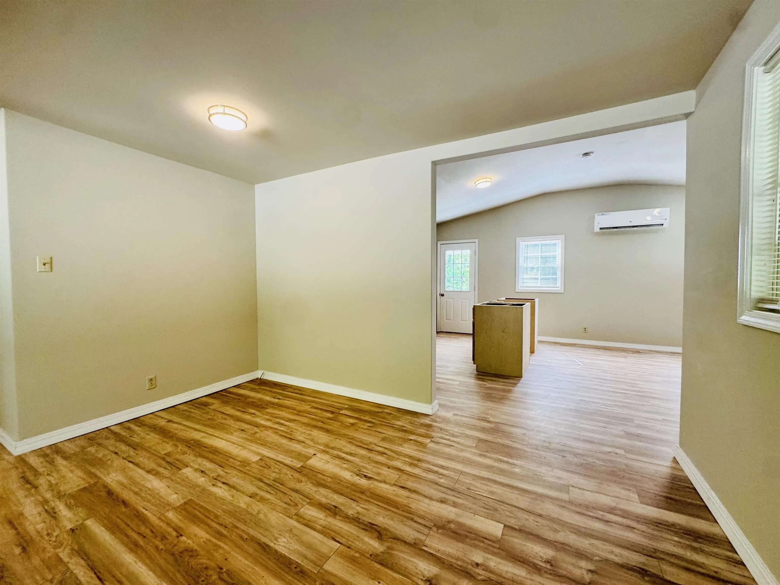 Property at 134  Hiawatha - Image 9