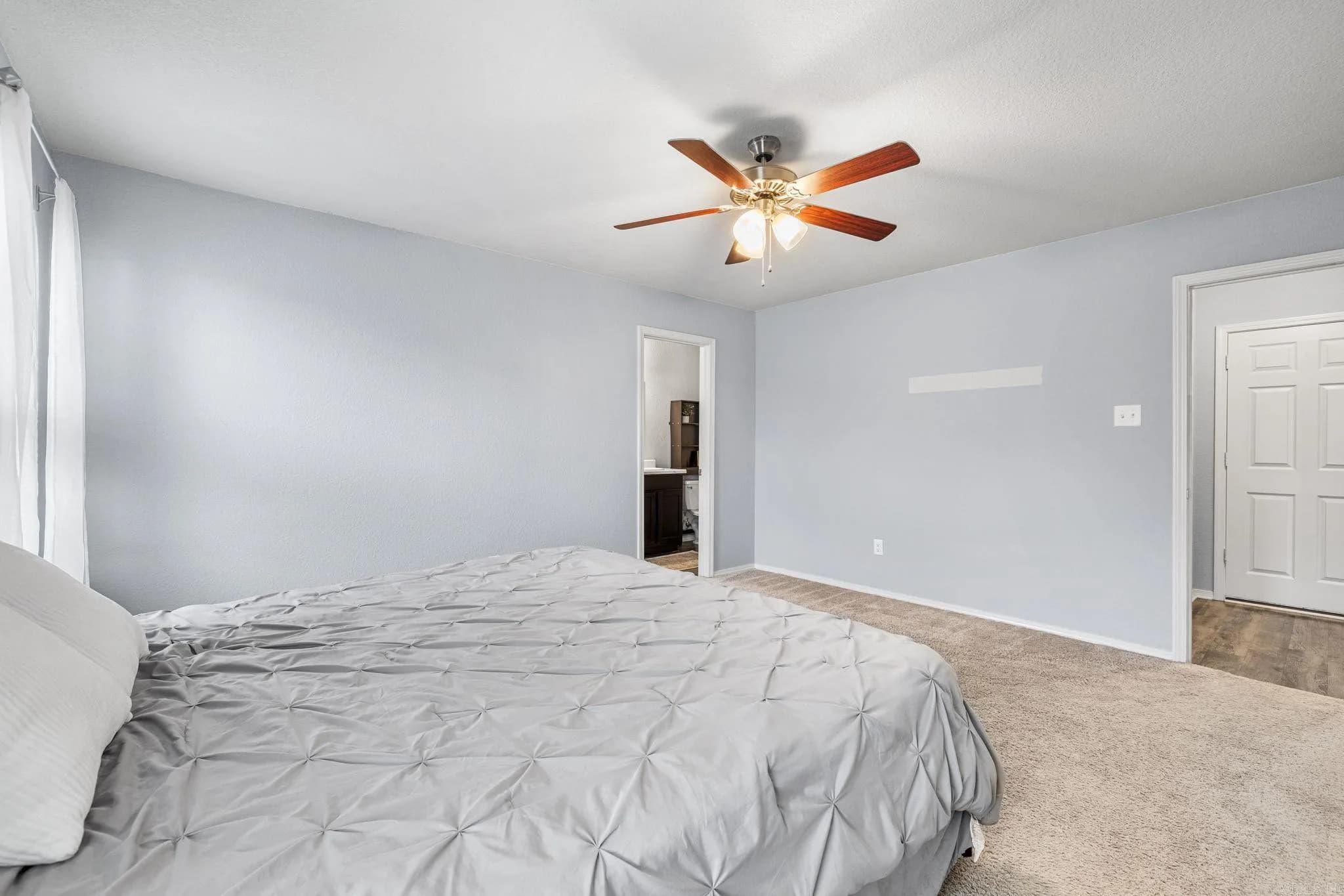 Property at 971  Augusta - Image 16