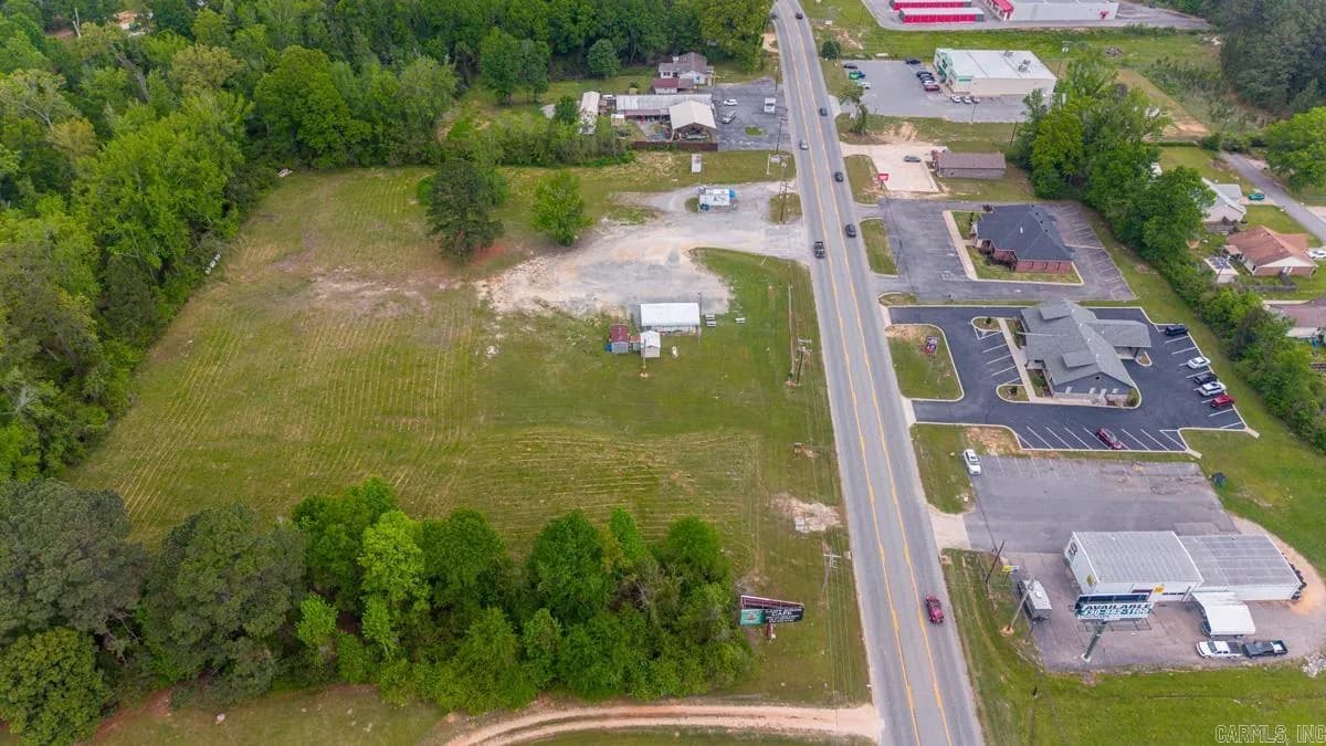 Property at 901  South rock - Image 23