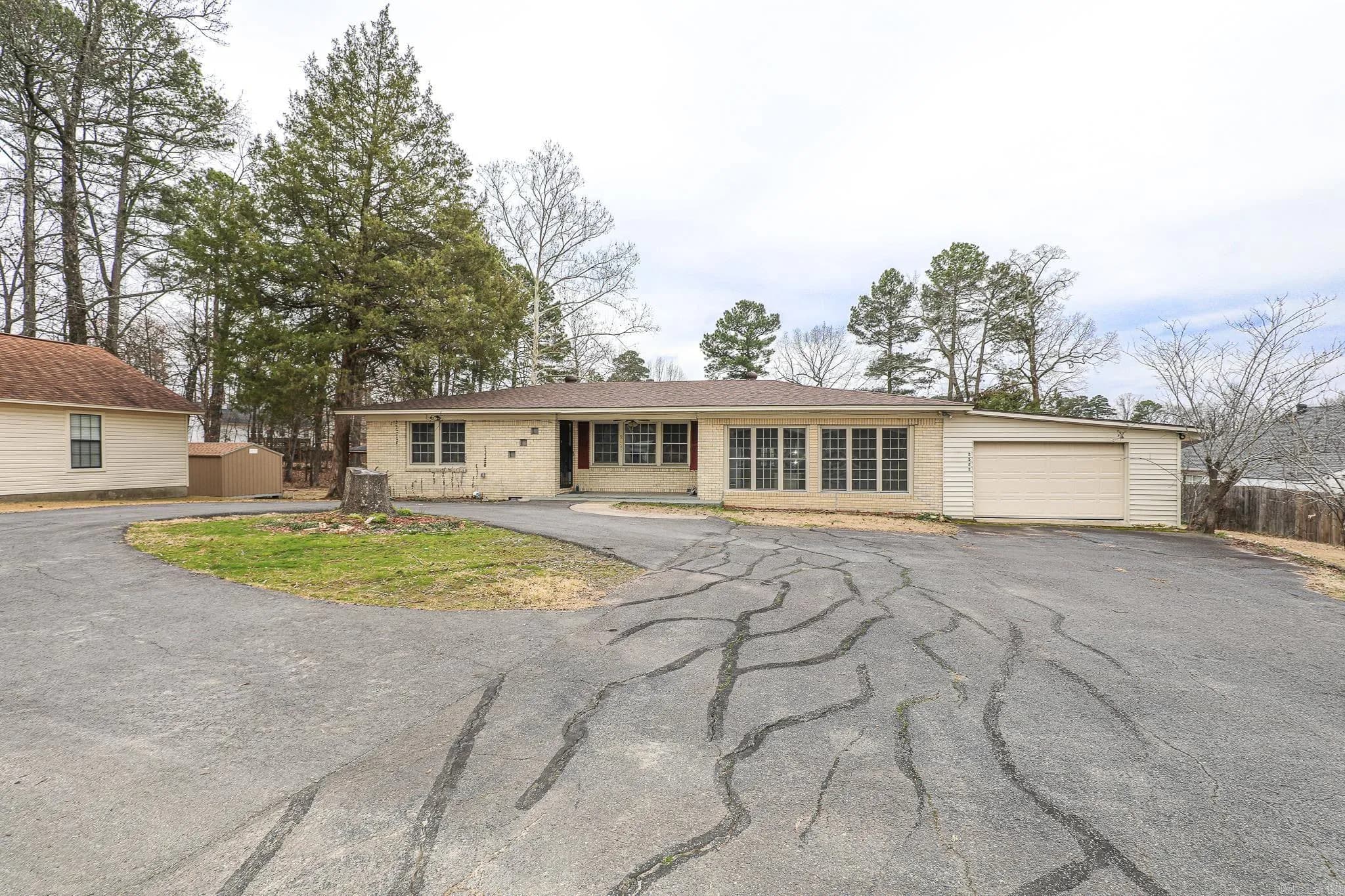 Property at 2521  Northshore - Image 2