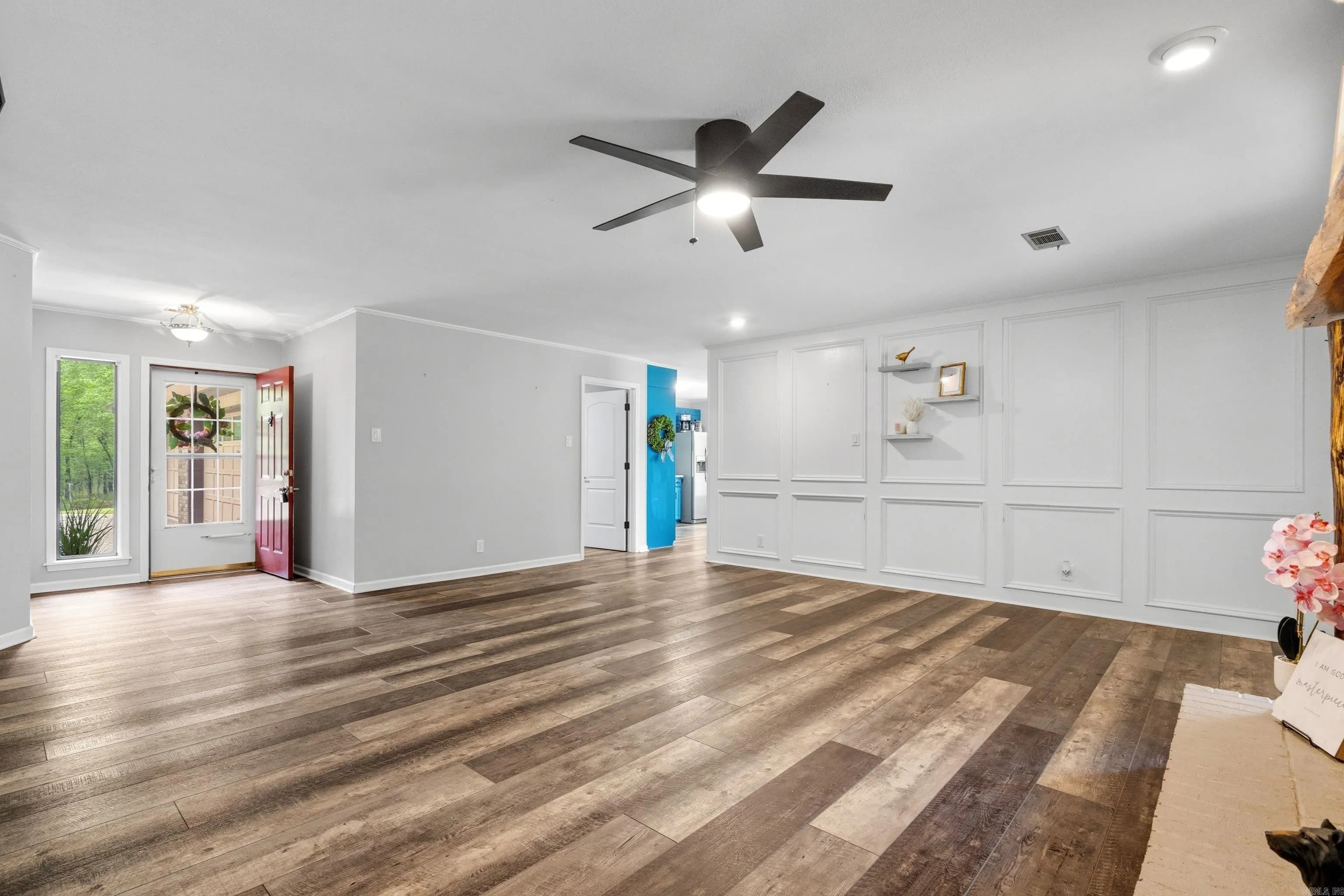 Property at 324  Farquharson ln - Image 11