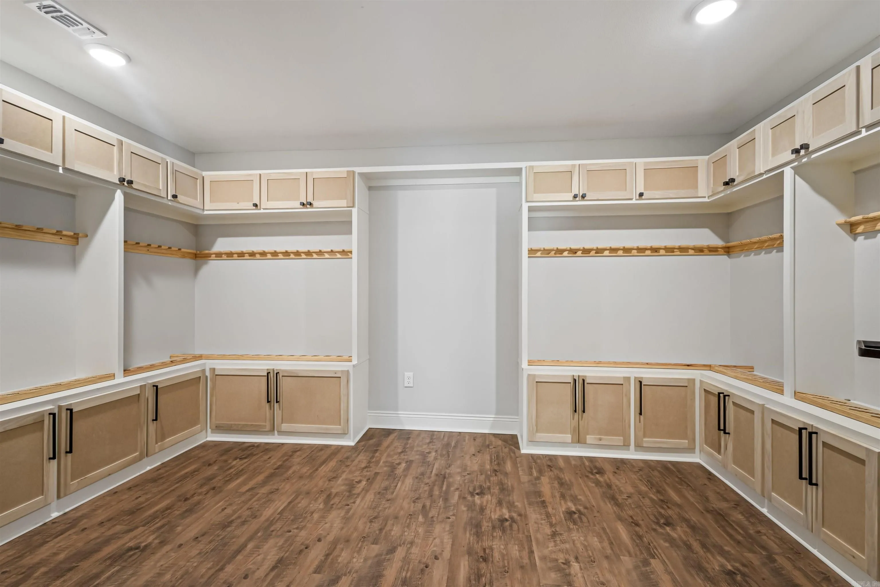 Property at 512  Pine st - Image 27