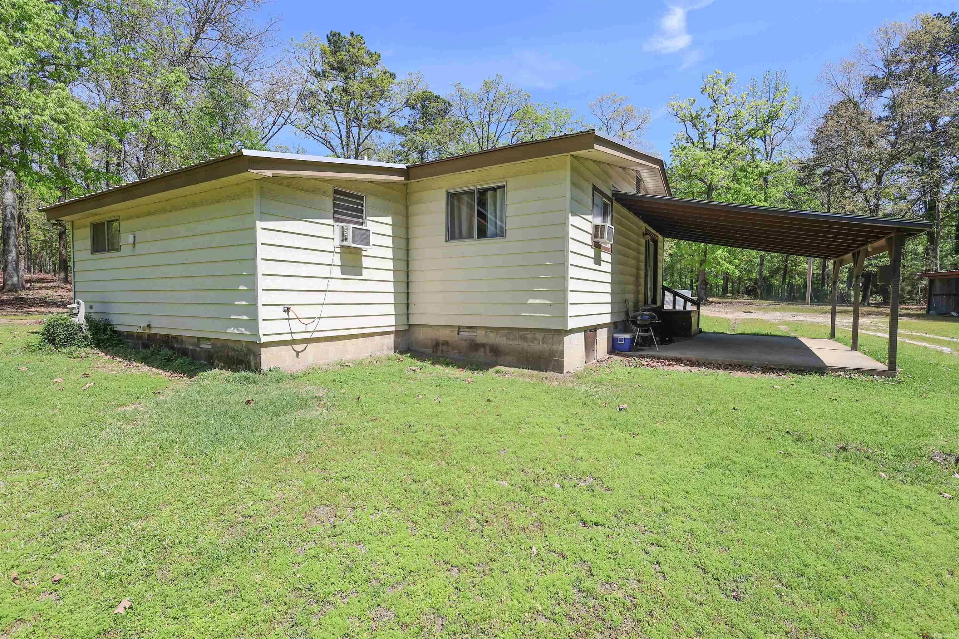 Property at 847  Central - Image 12
