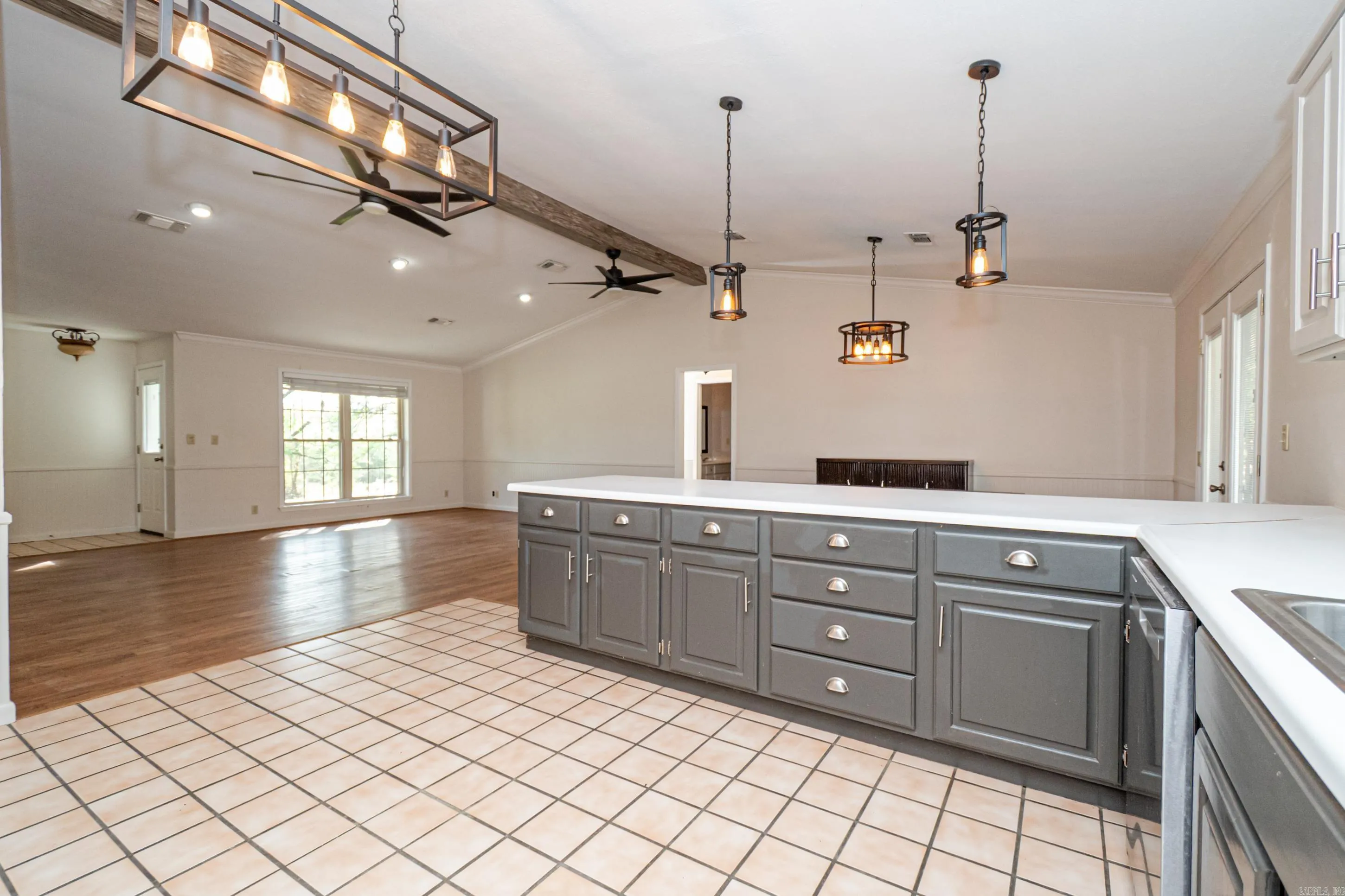Property at 969  Pigeon hill - Image 2