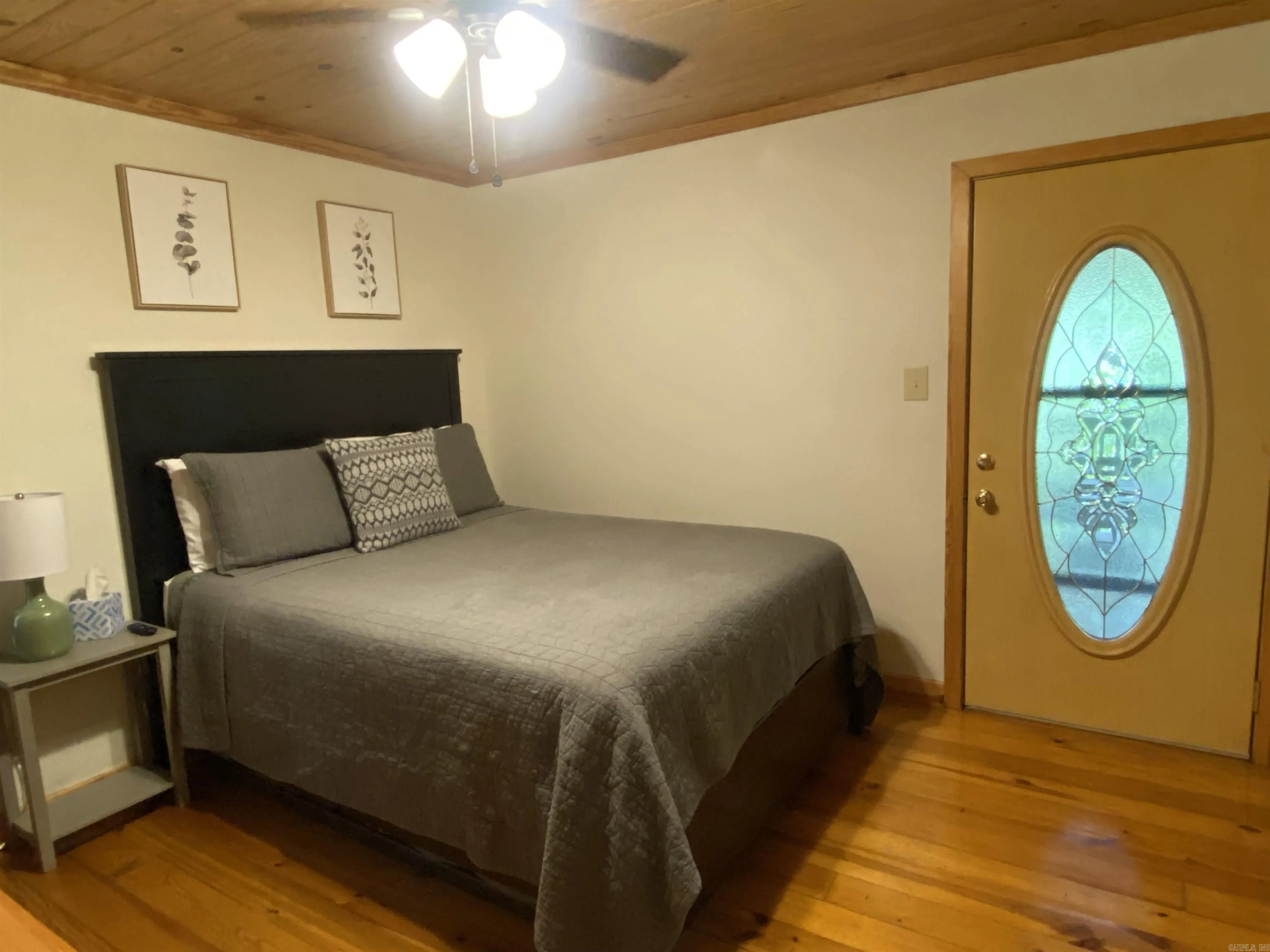 Property at 72  Woodland springs - Image 22