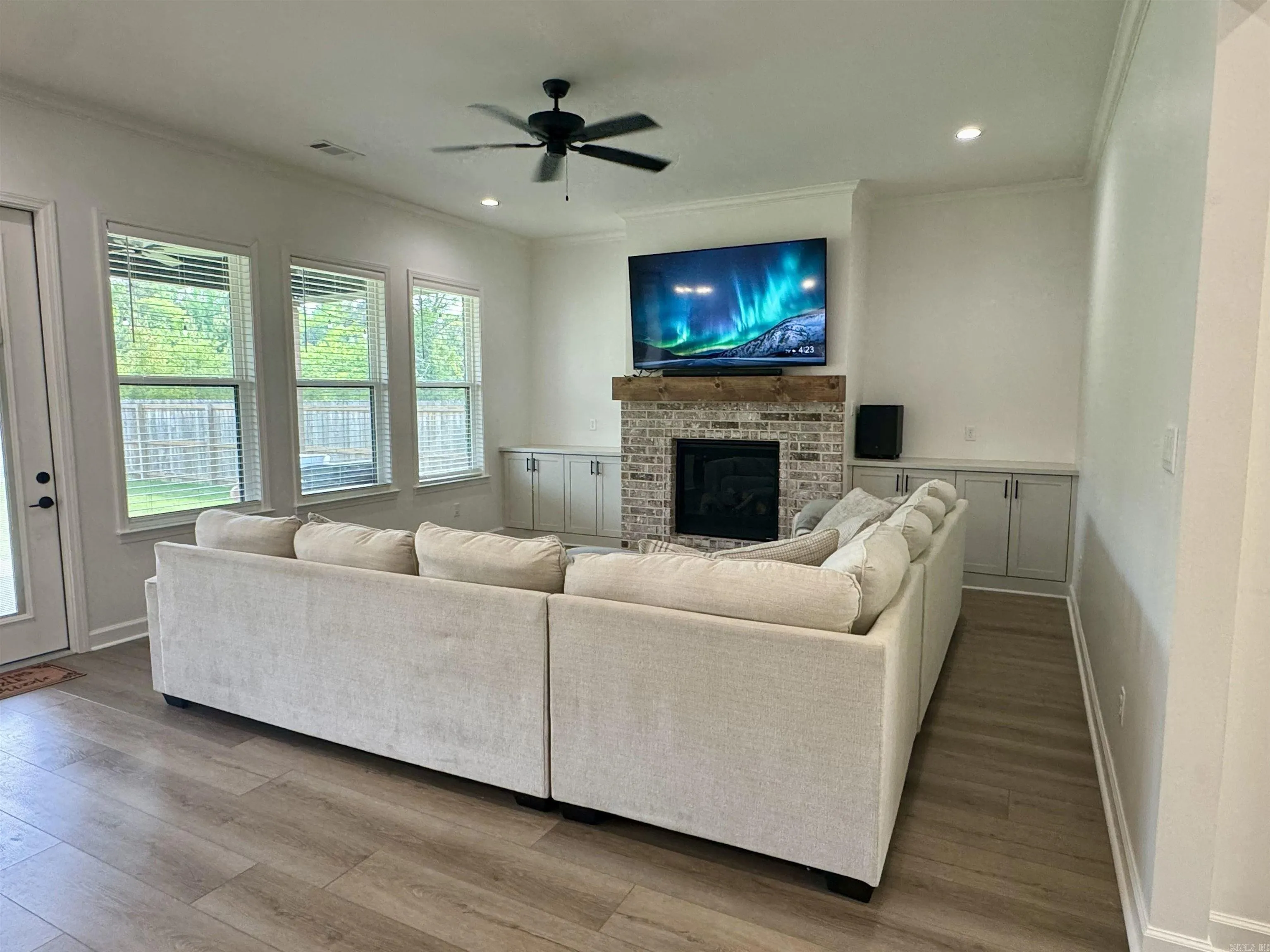 Property at 4829  Coronell - Image 16