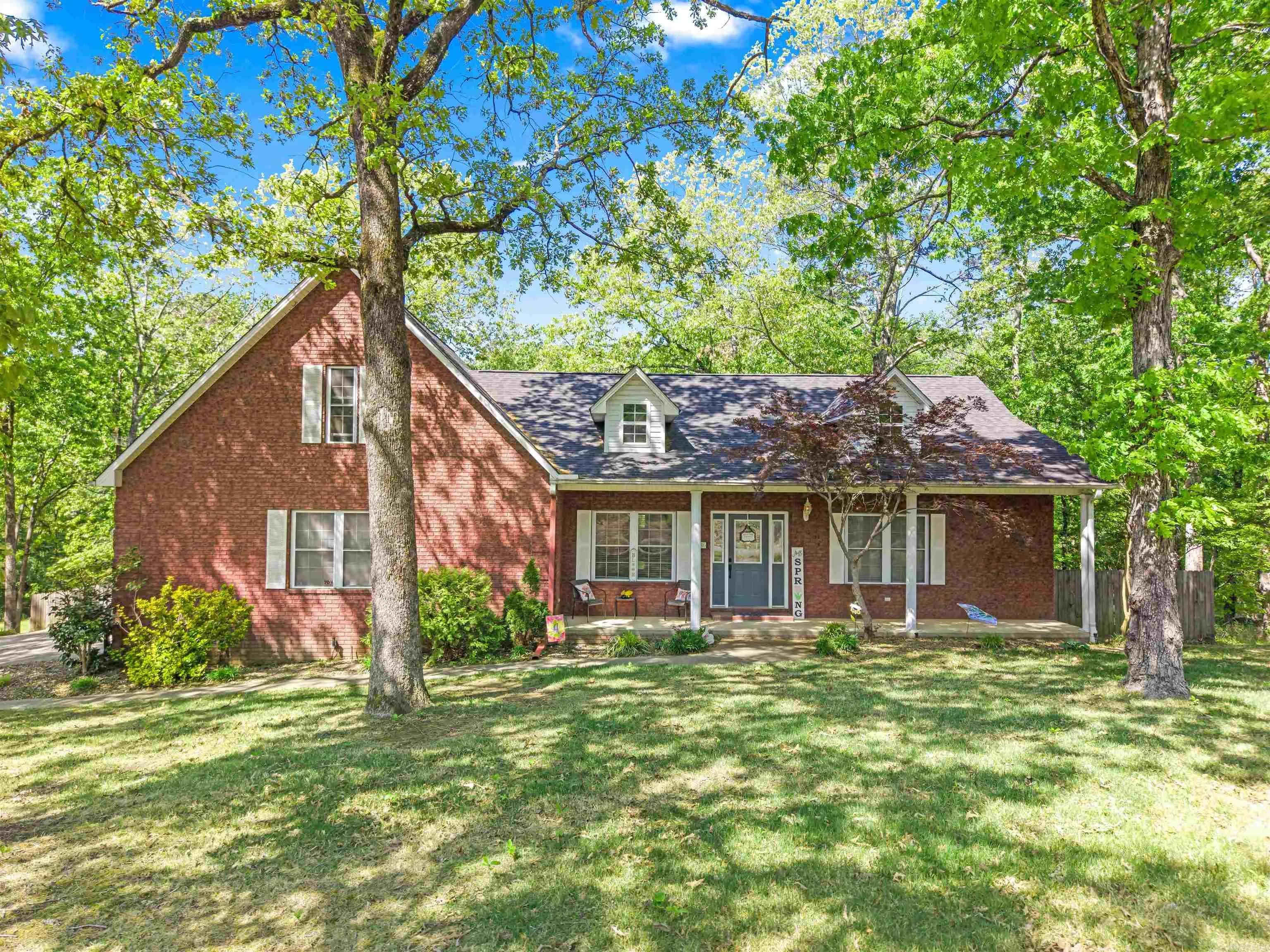 Property at 136  Peppermint - Image 1