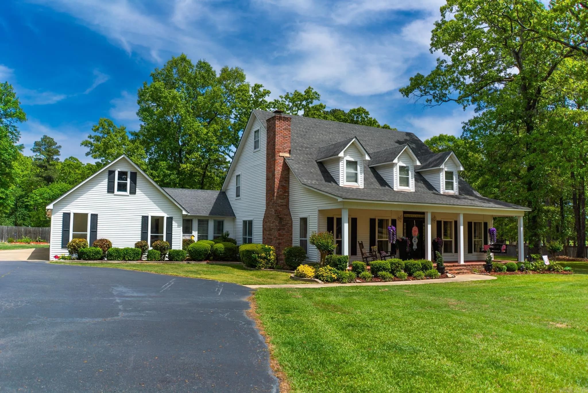 Property at 134  Allen - Image 2