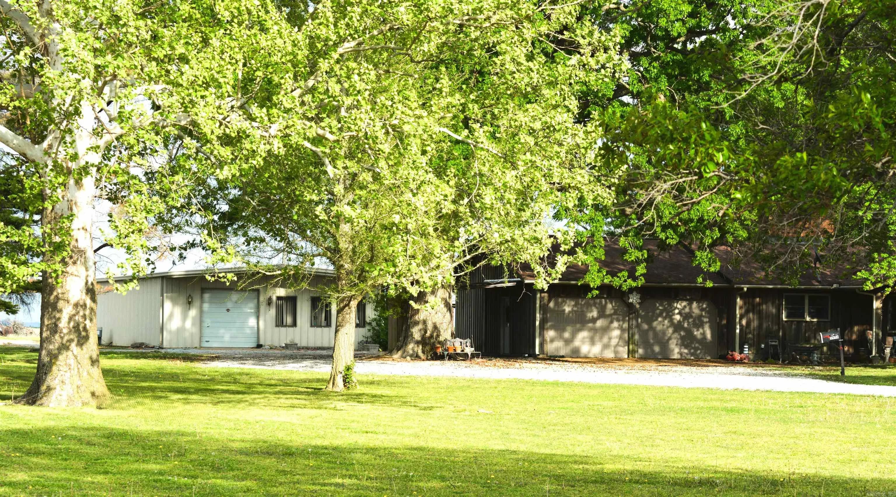 Property at 5978 N County road 761 - Image 2