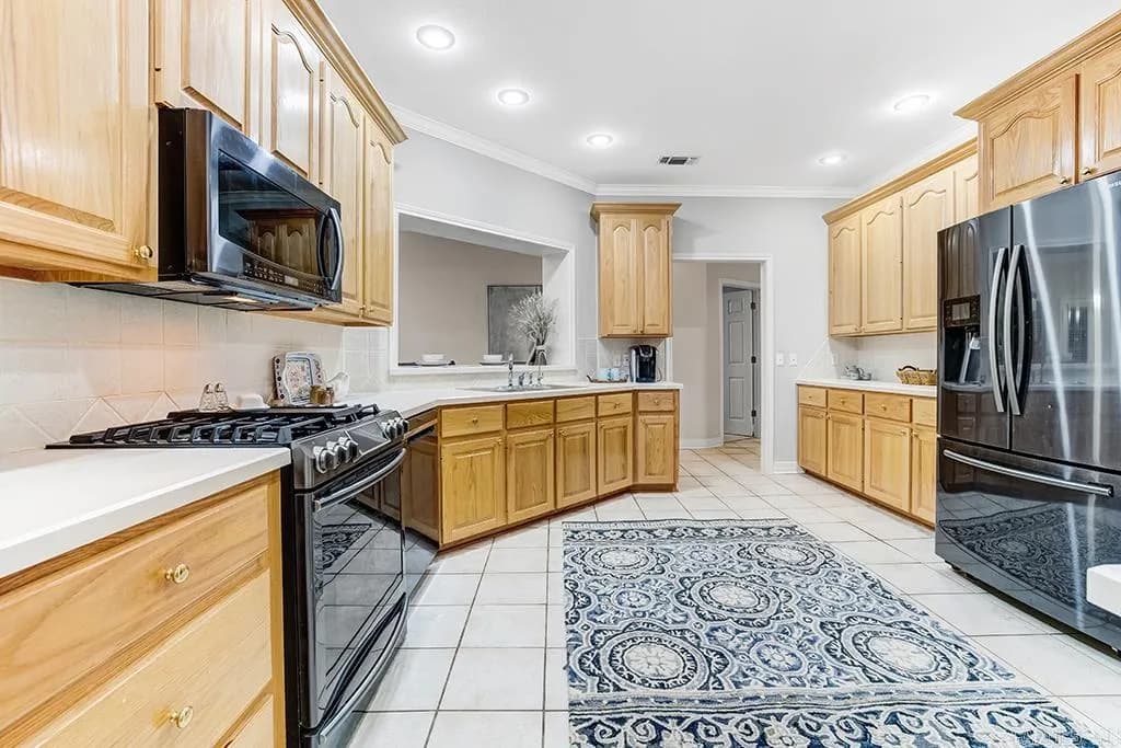 Property at 7101  Tall oaks - Image 17