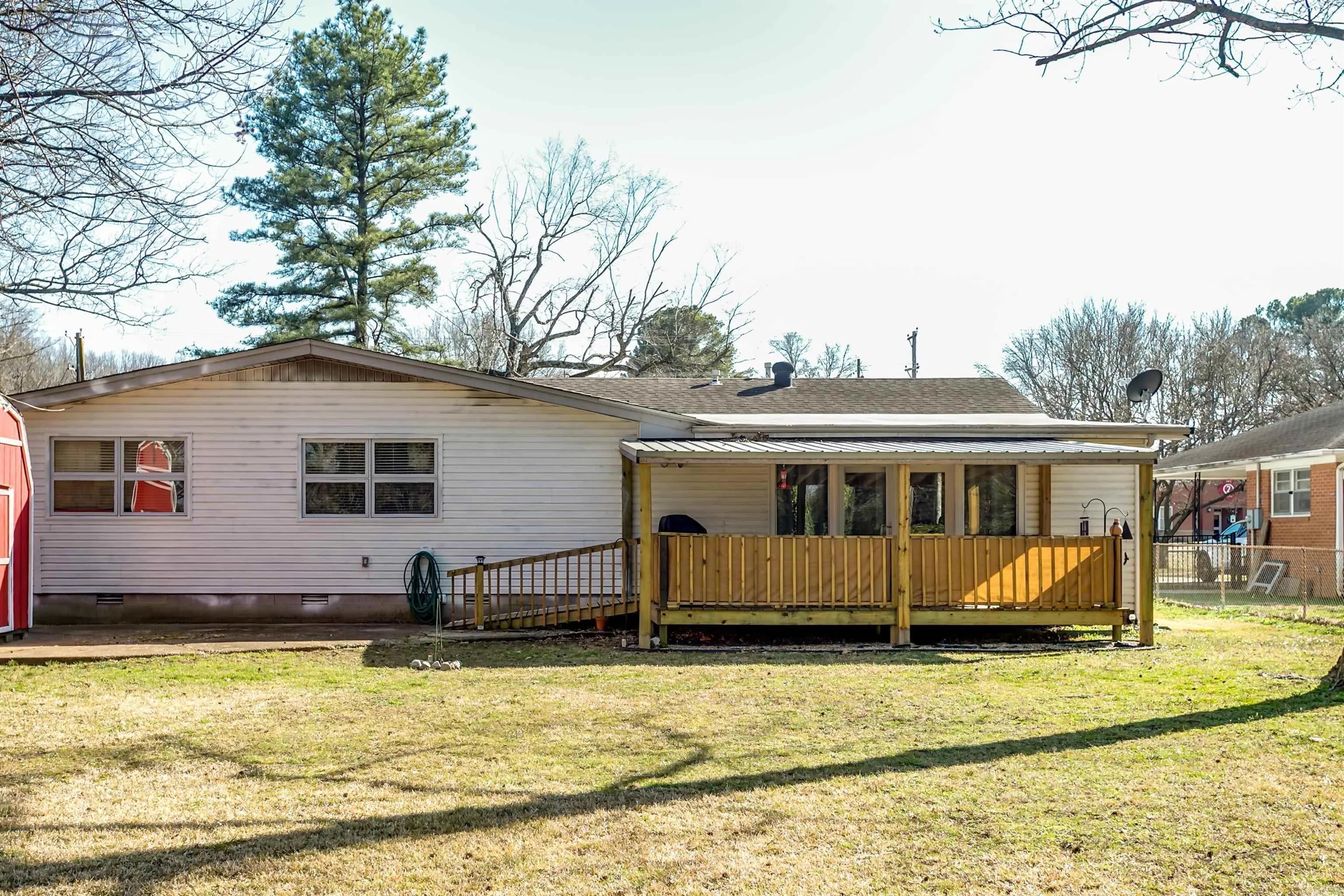Property at 1110 W Nettleton - Image 39