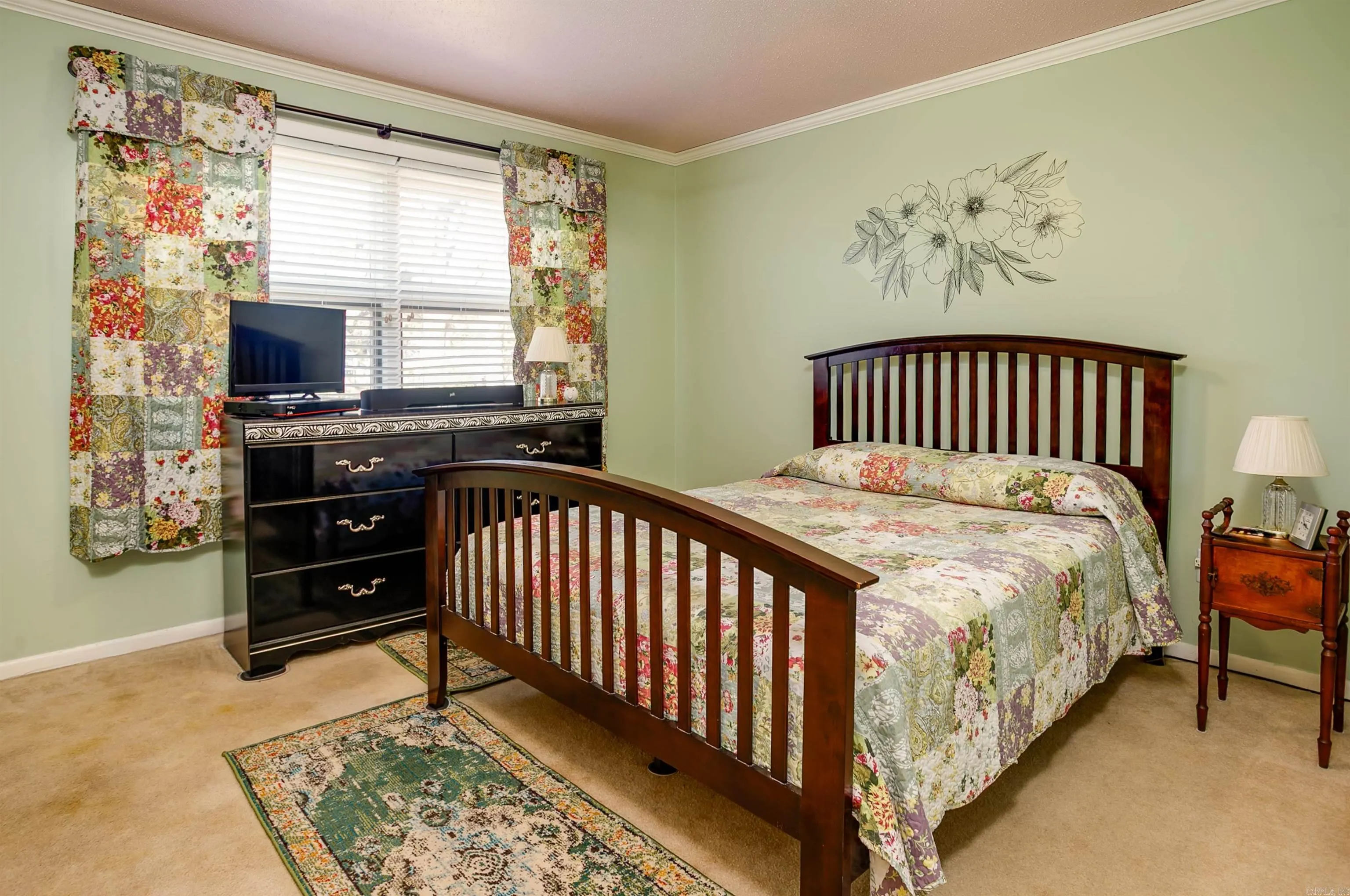 Property at 1110 W Nettleton - Image 29