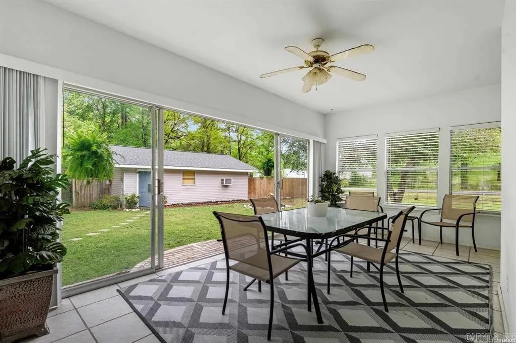 Property at 125  Leola - Image 35