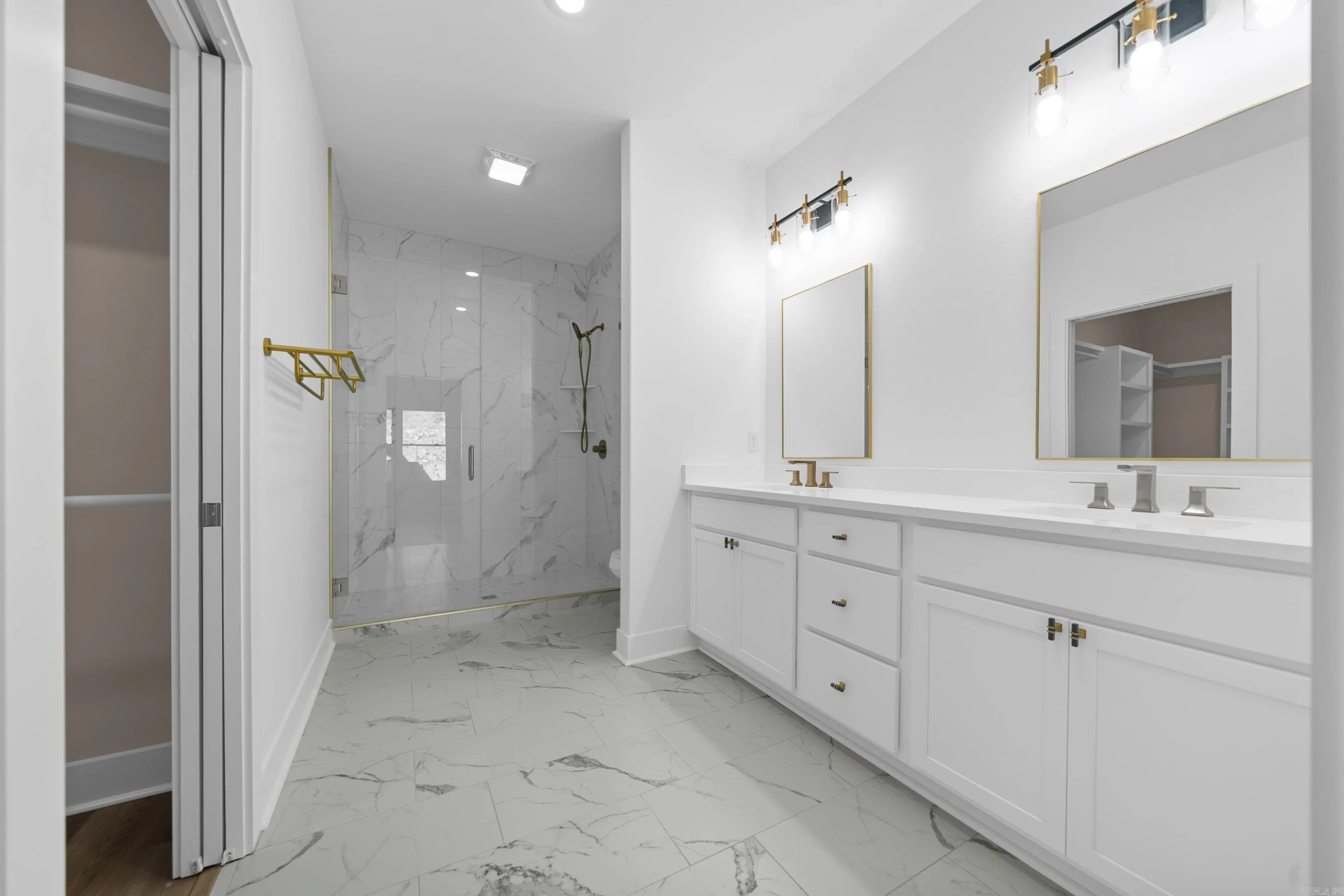 Property at 101  Sea ray - Image 23