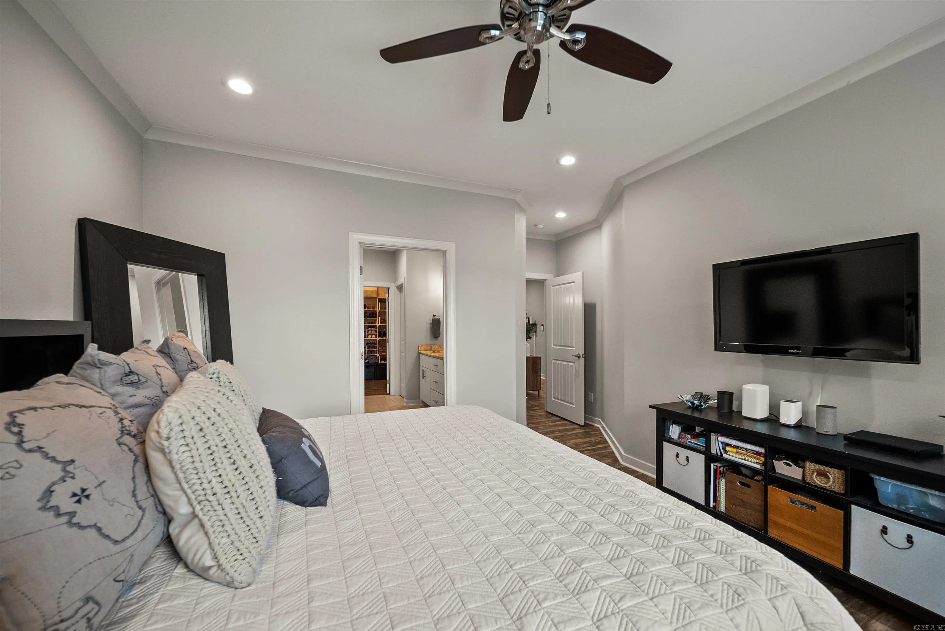Property at 109  Sienna lake - Image 25