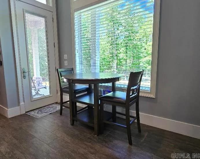 Property at 975  Wagon wheel - Image 13